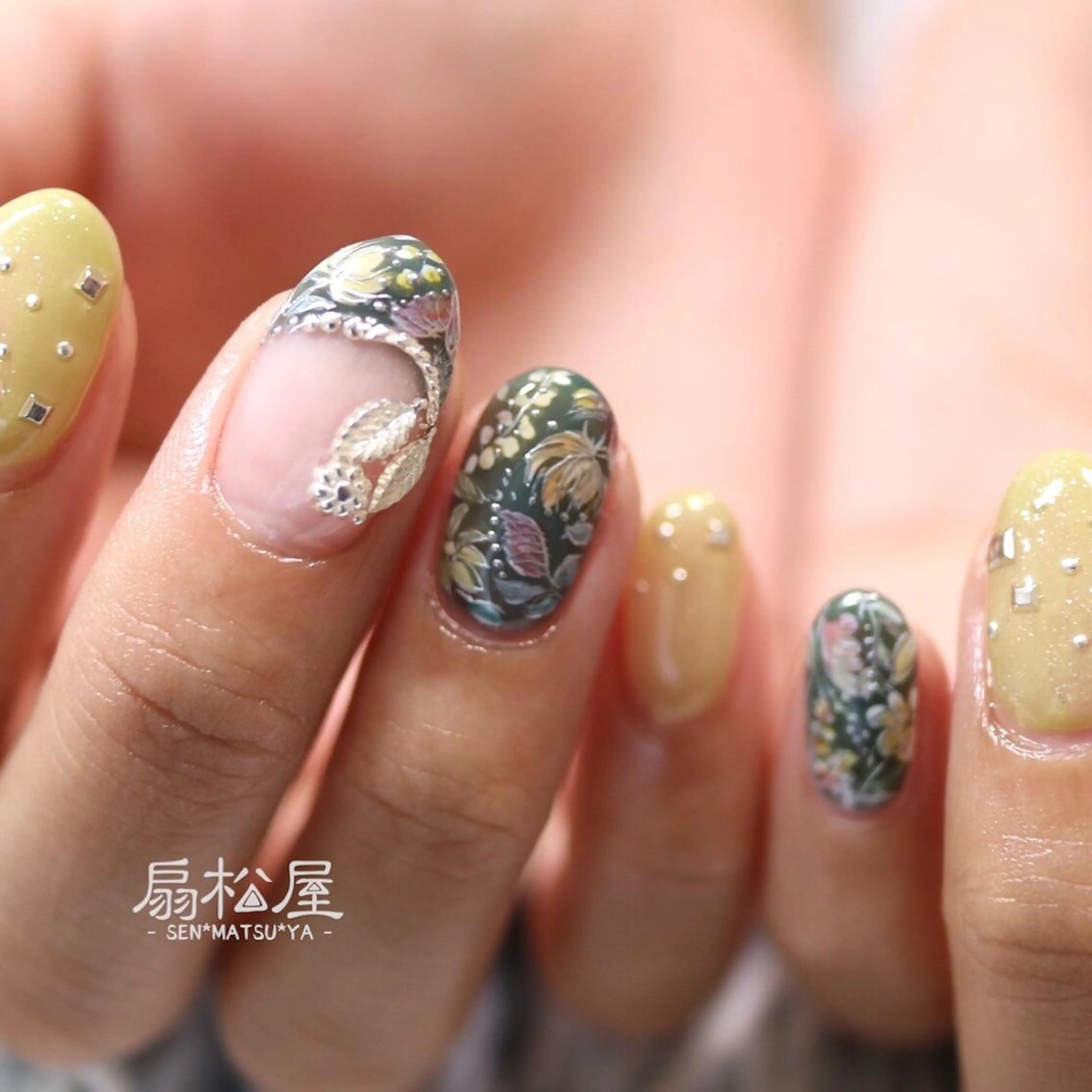 ネイル 扇松屋 marie.nのネイルデザイン