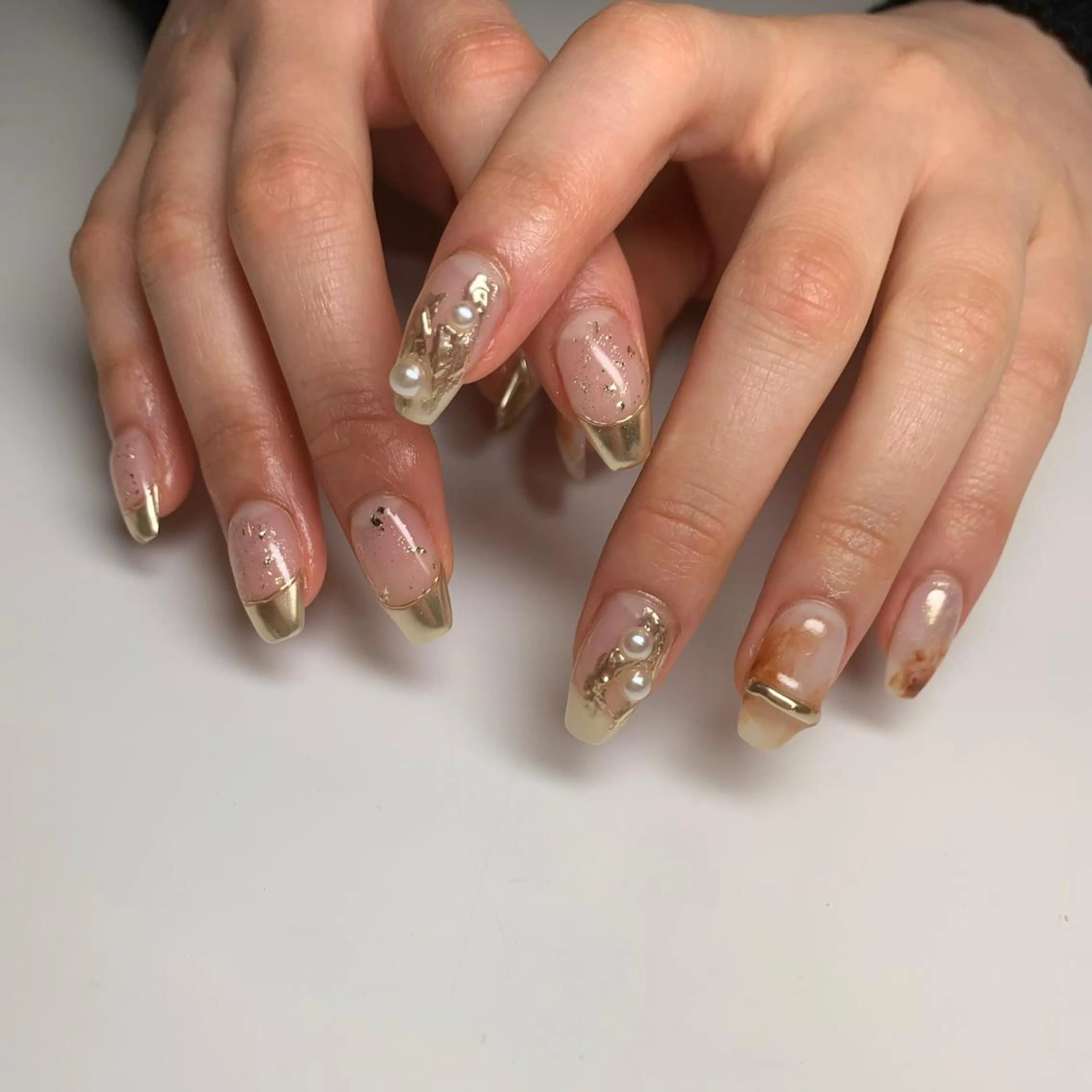 人気NO.1☆オフ込みジェル乗せ放題(ストーン、ホロ、スタッズetc)の写真