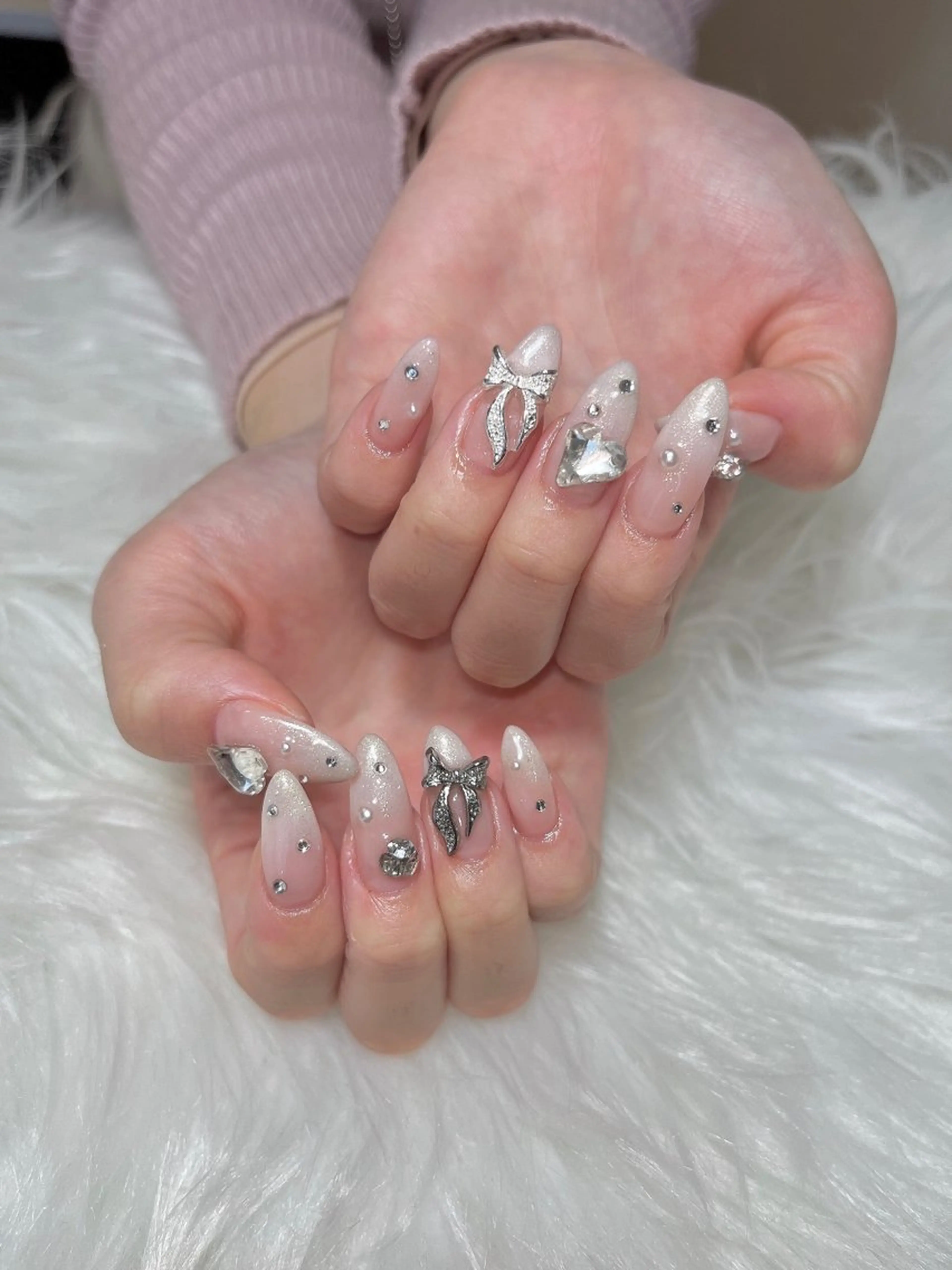 ネイル 小林 莉奈のネイルデザイン