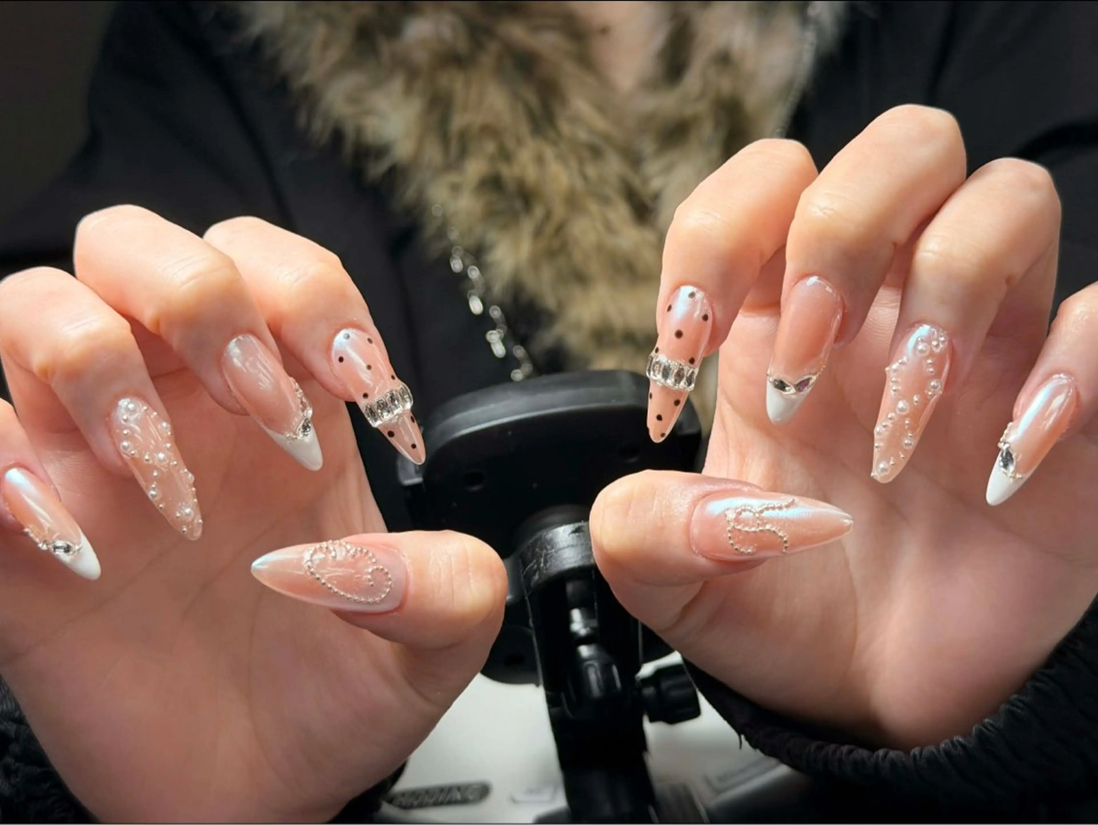 ネイル 韓国ネイル 持ち込み ニュアンスネイル ネイルチップ ハンドネイル Tini ANA.CHUOのネイルデザイン