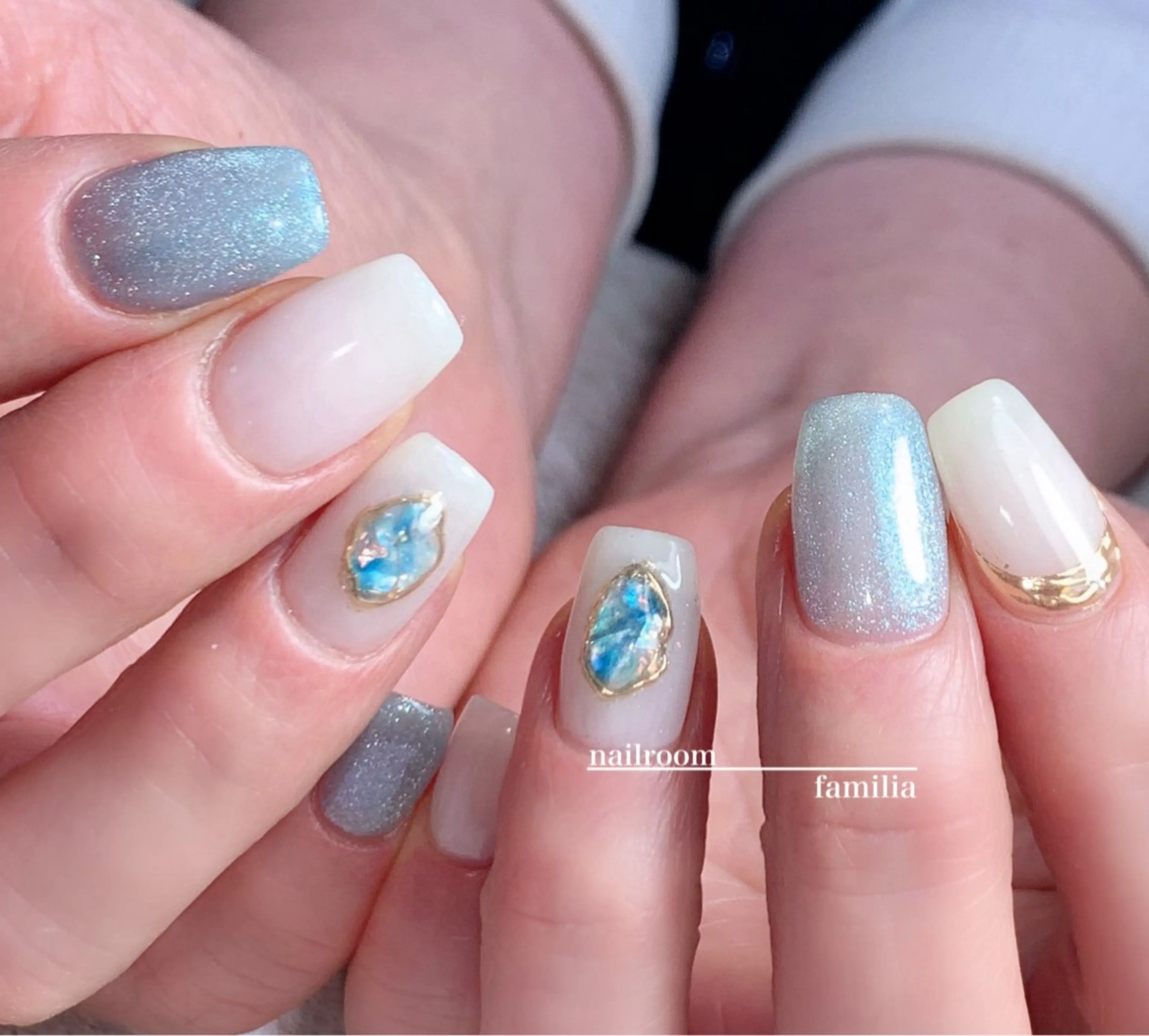 ネイル マグネットネイル -nailroom- familiaのネイルデザイン