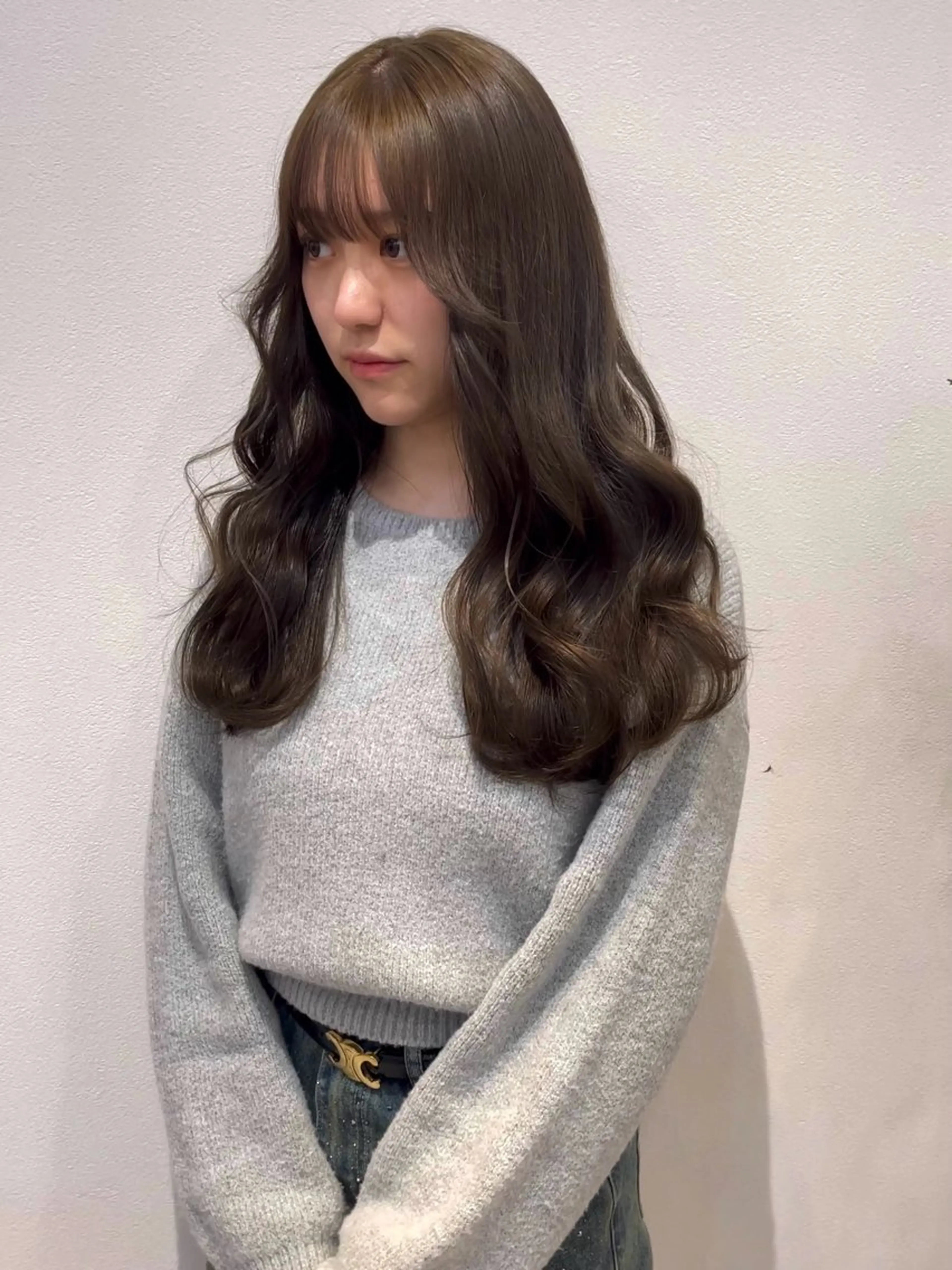 ロング カラー ベージュカラー オリーブベージュ カット ヘアカラー トリートメント 盛れる顔まわり✨🎀 モテカラー別所好葉のヘアスタイル