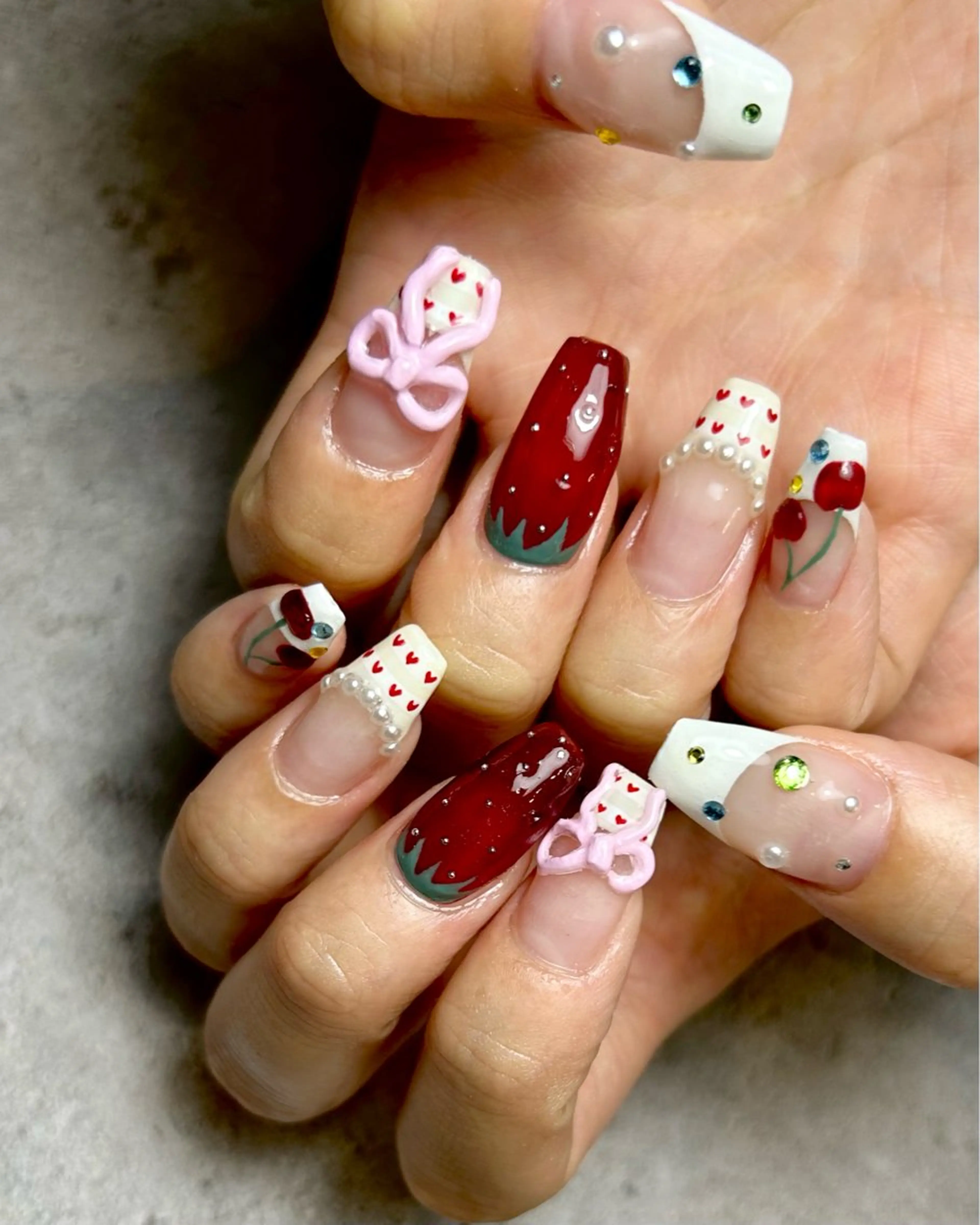 ネイル 持ち込み ハンドネイル Reflection marikoのネイルデザイン