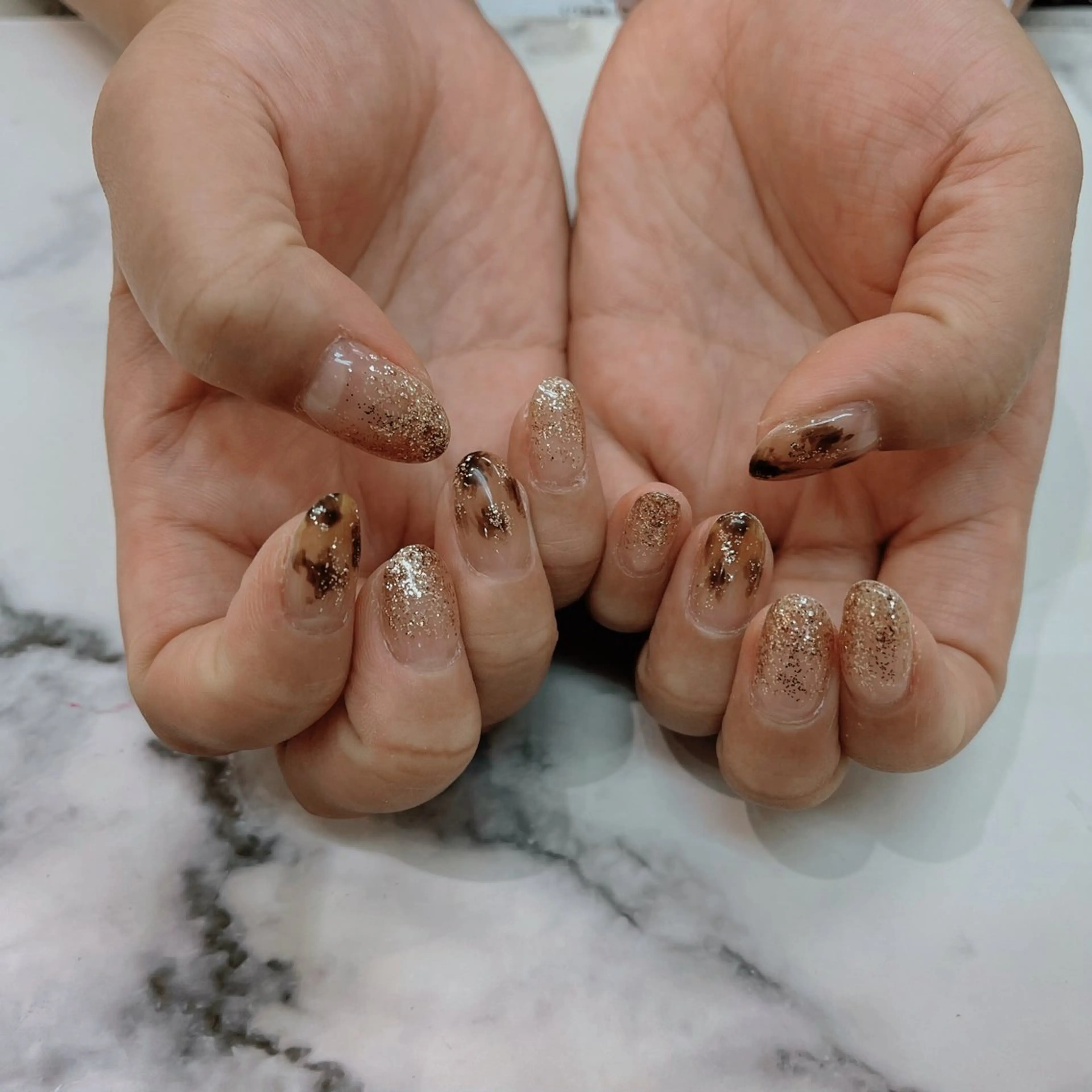 ネイル オフィスネイル Nail Buzz 宮木のネイルデザイン