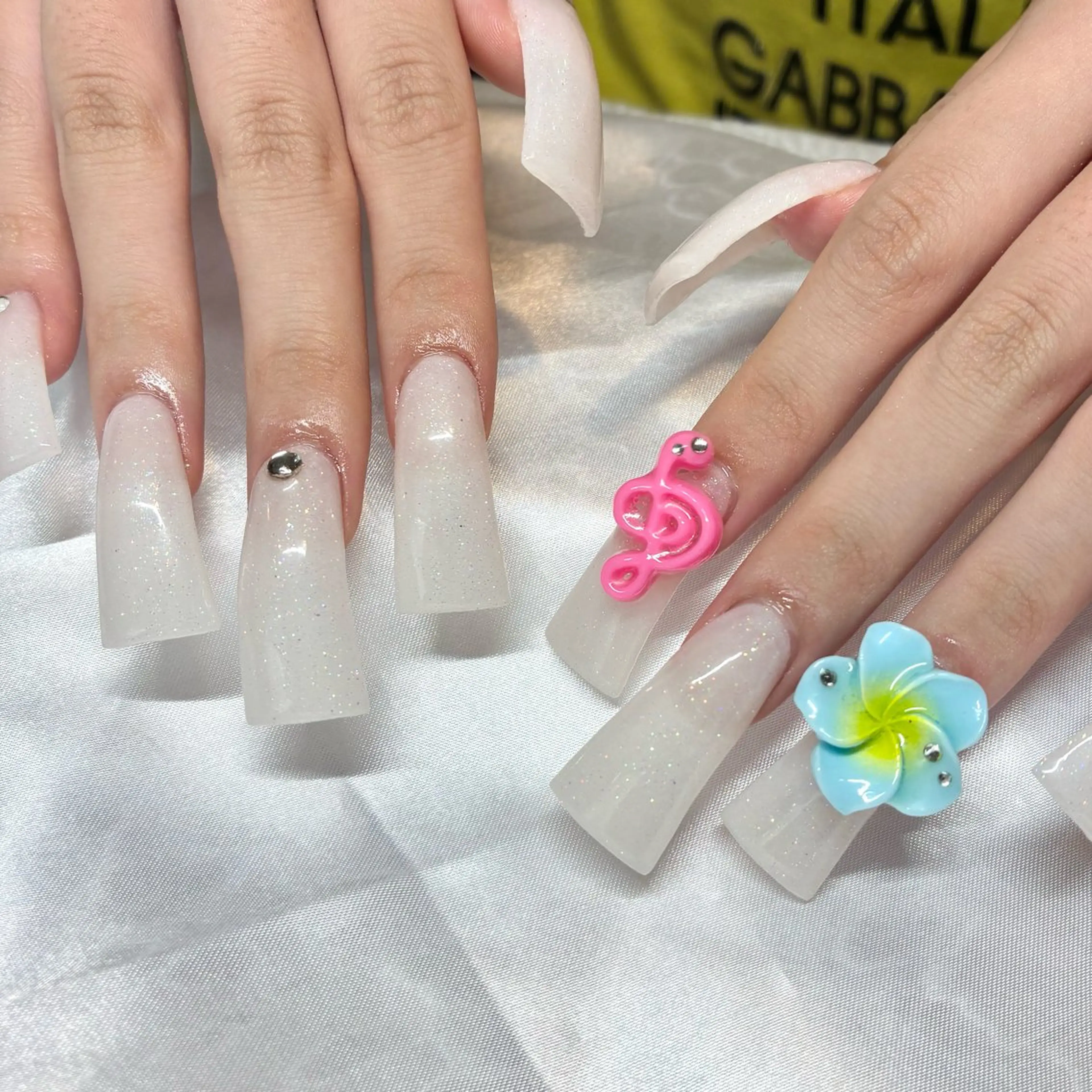 ネイル ハンドネイル Nail ヌシん家 AKANEのネイルデザイン