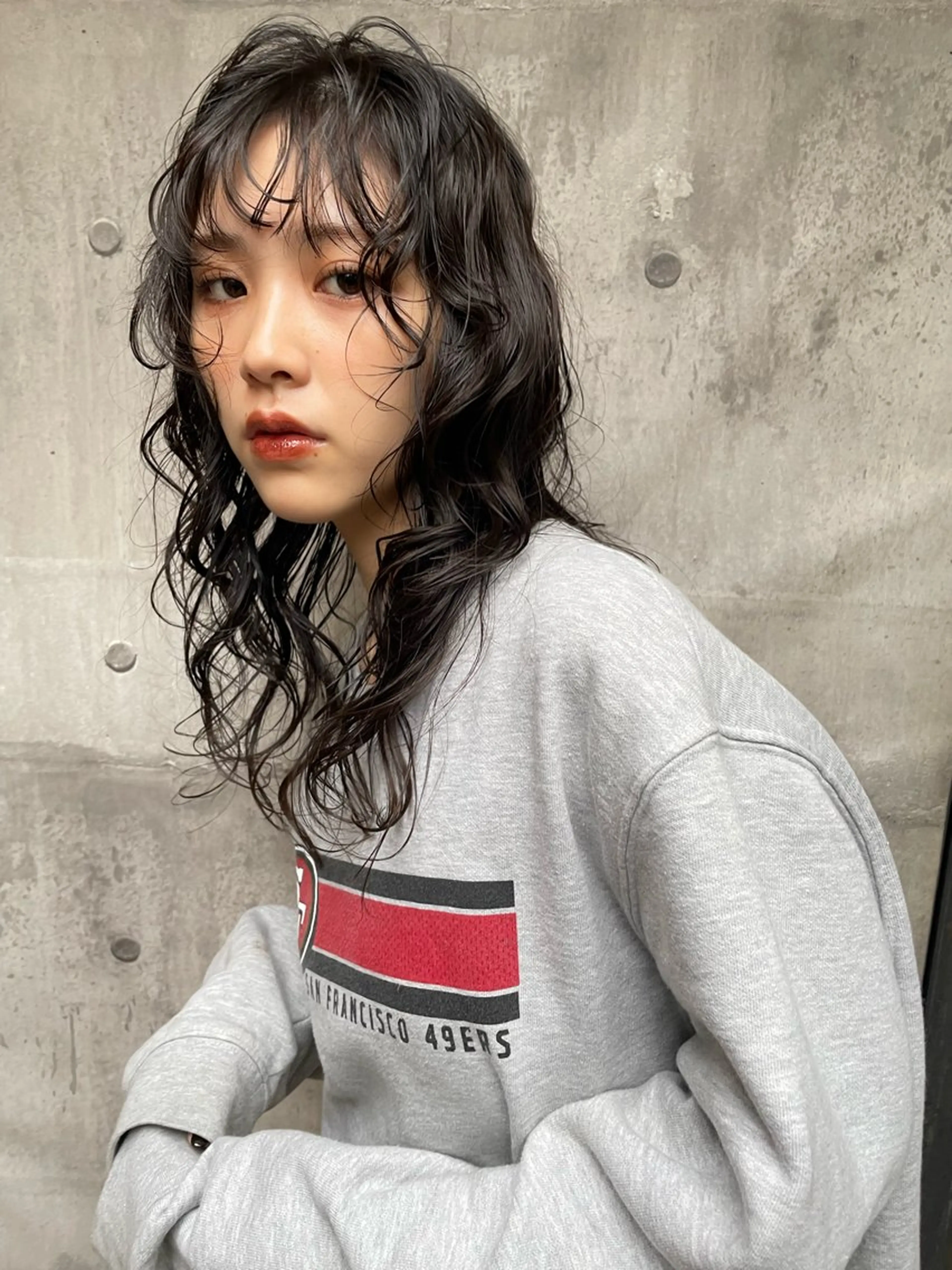 ミディアム ミディアムパーマ ウルフカット カット パーマ 【お洒落パーマ】 Elme　肥塚康汰郎のヘアスタイル