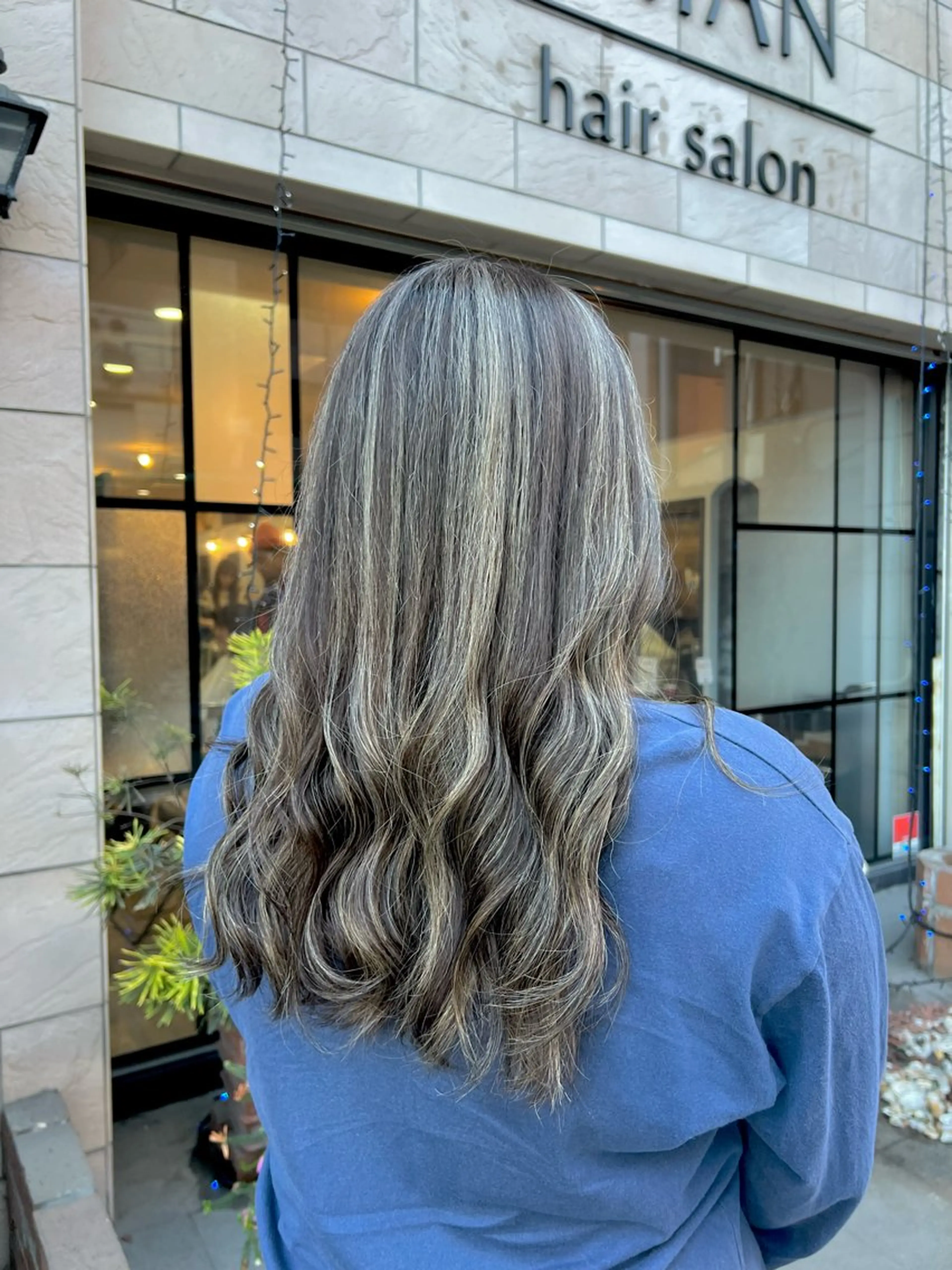 ロング ハイライト ヘアカラー トリートメント HairSalon SHIAN八王子店所属・SHIAN 八王子 🦋小林 美羅🦋のヘアスタイル