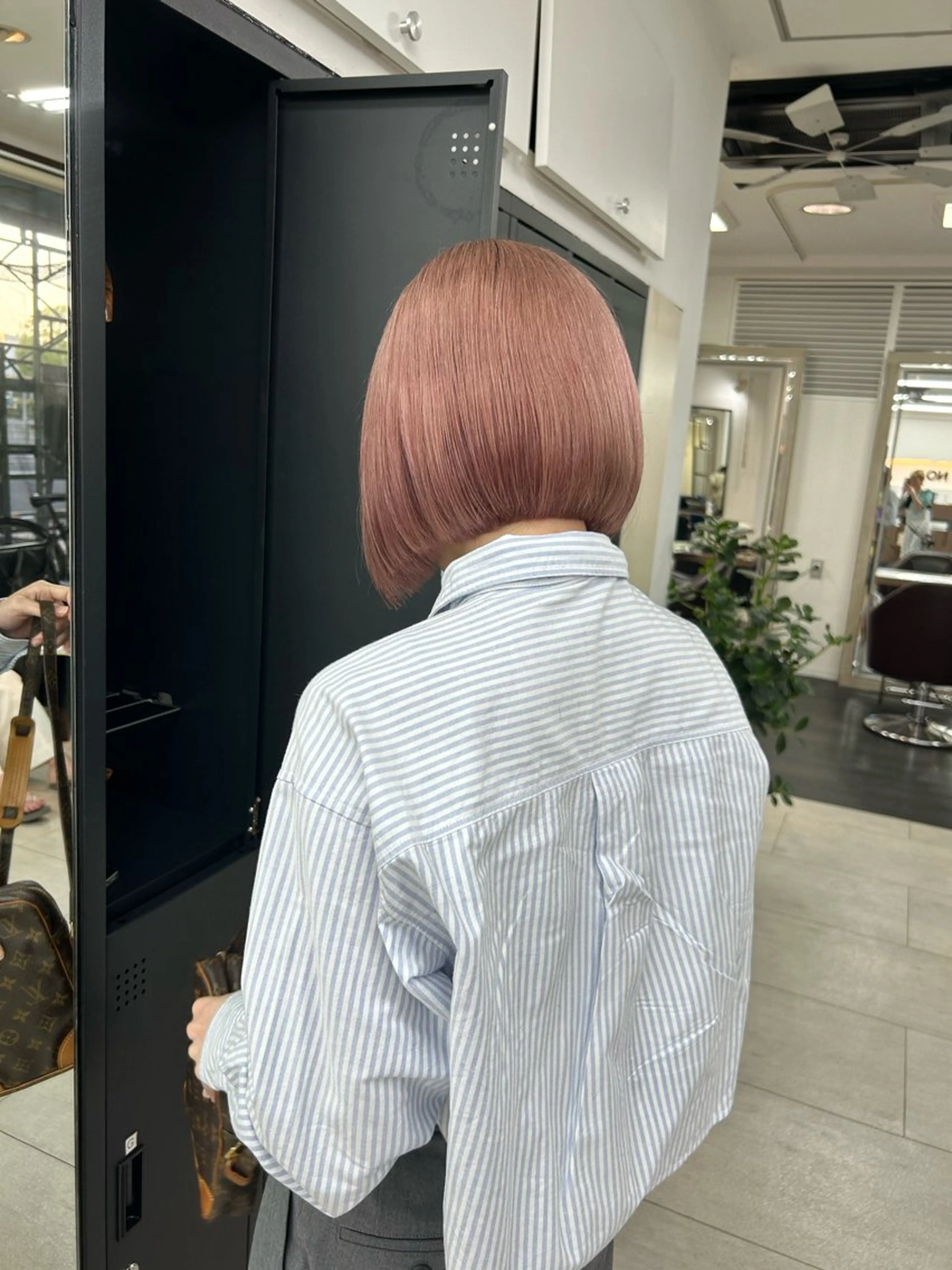 ミディアム ボブ ヘアカラー トリートメント ダブルカラー/韓国 ヘア/さわのあかねのヘアスタイル