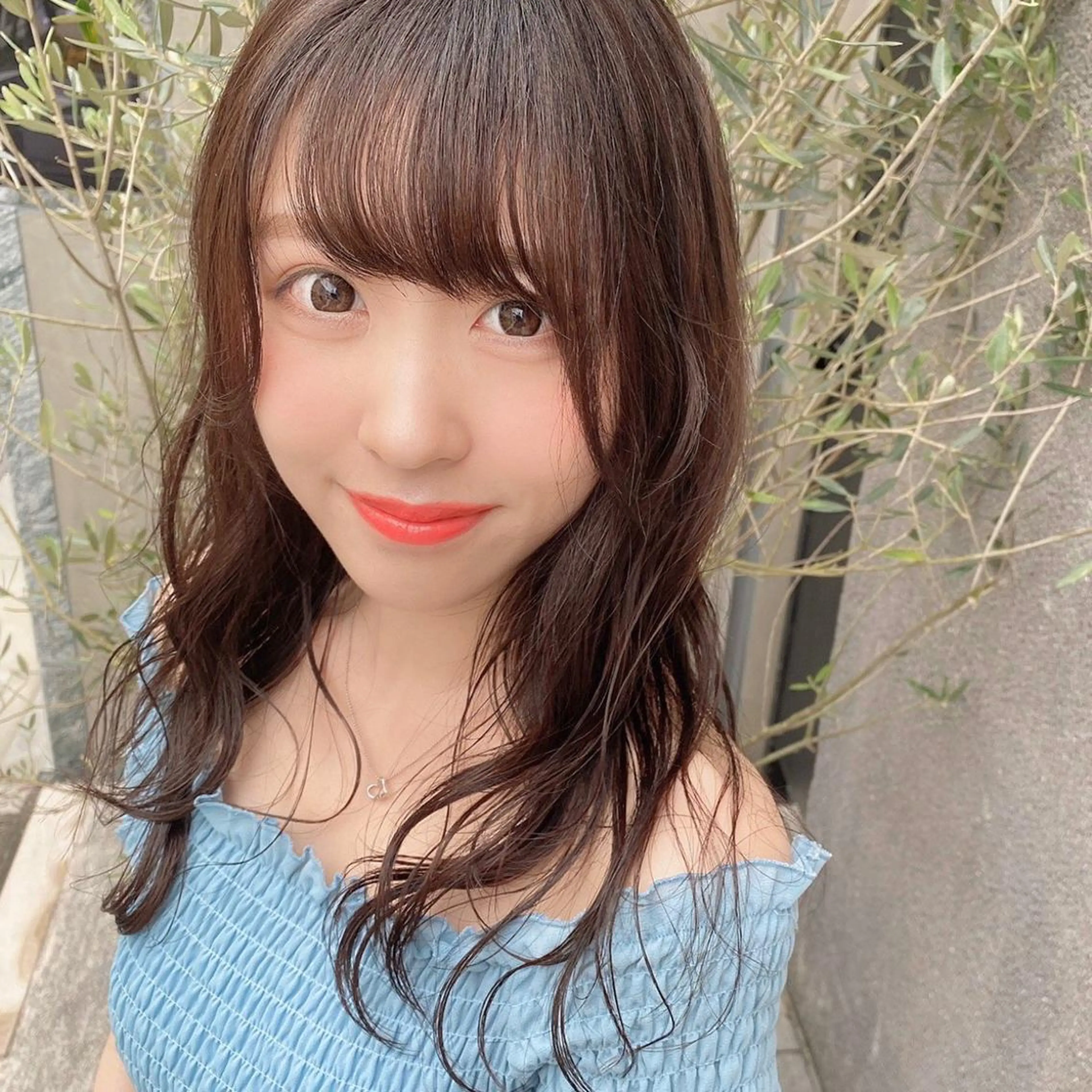 セミロング カラー ヘアアレンジ 外苑前NO.1艶髪 透明感カラーのヘアスタイル