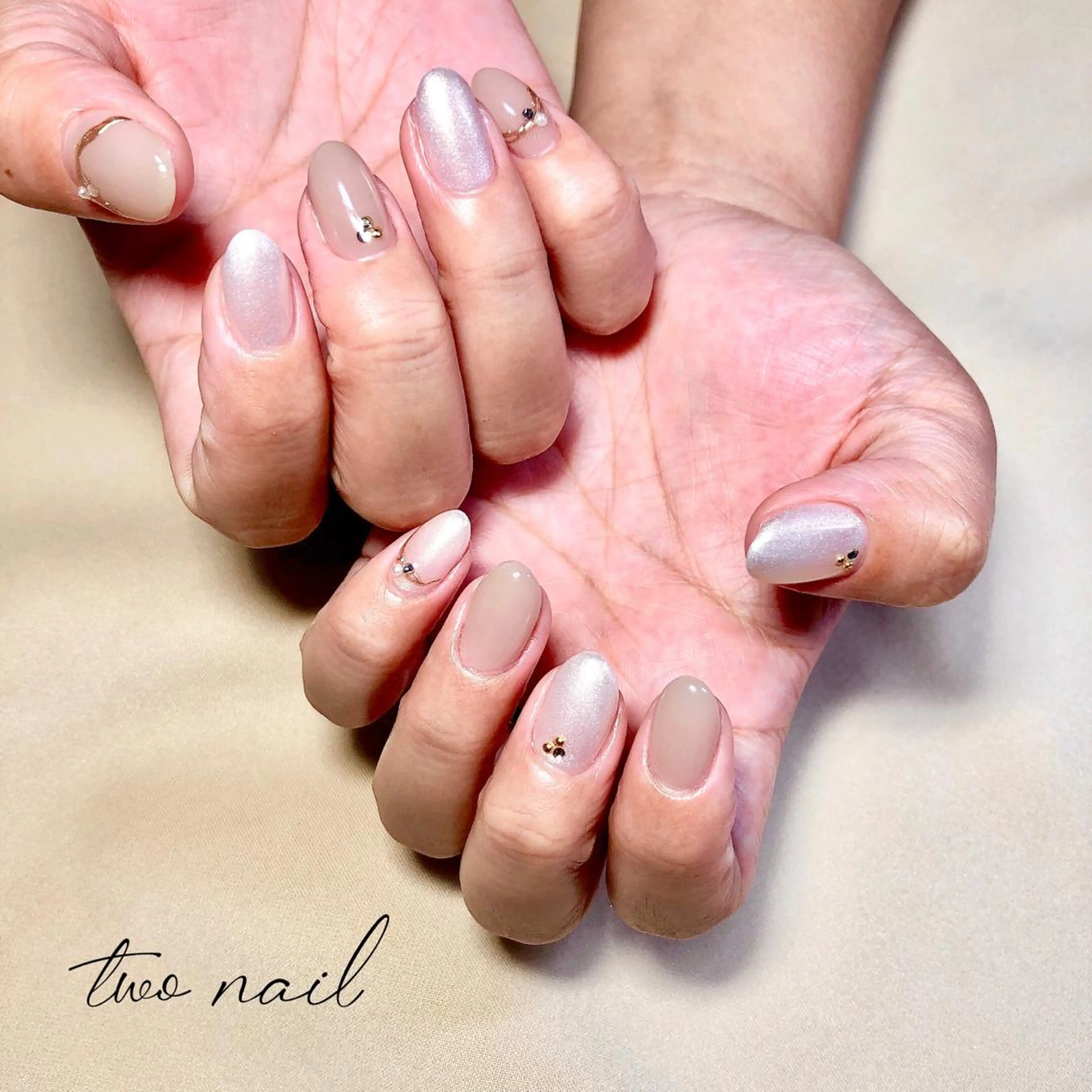 ネイル アートネイル フットネイル ハート ニュアンスネイル ホワイト two nailのネイルデザイン