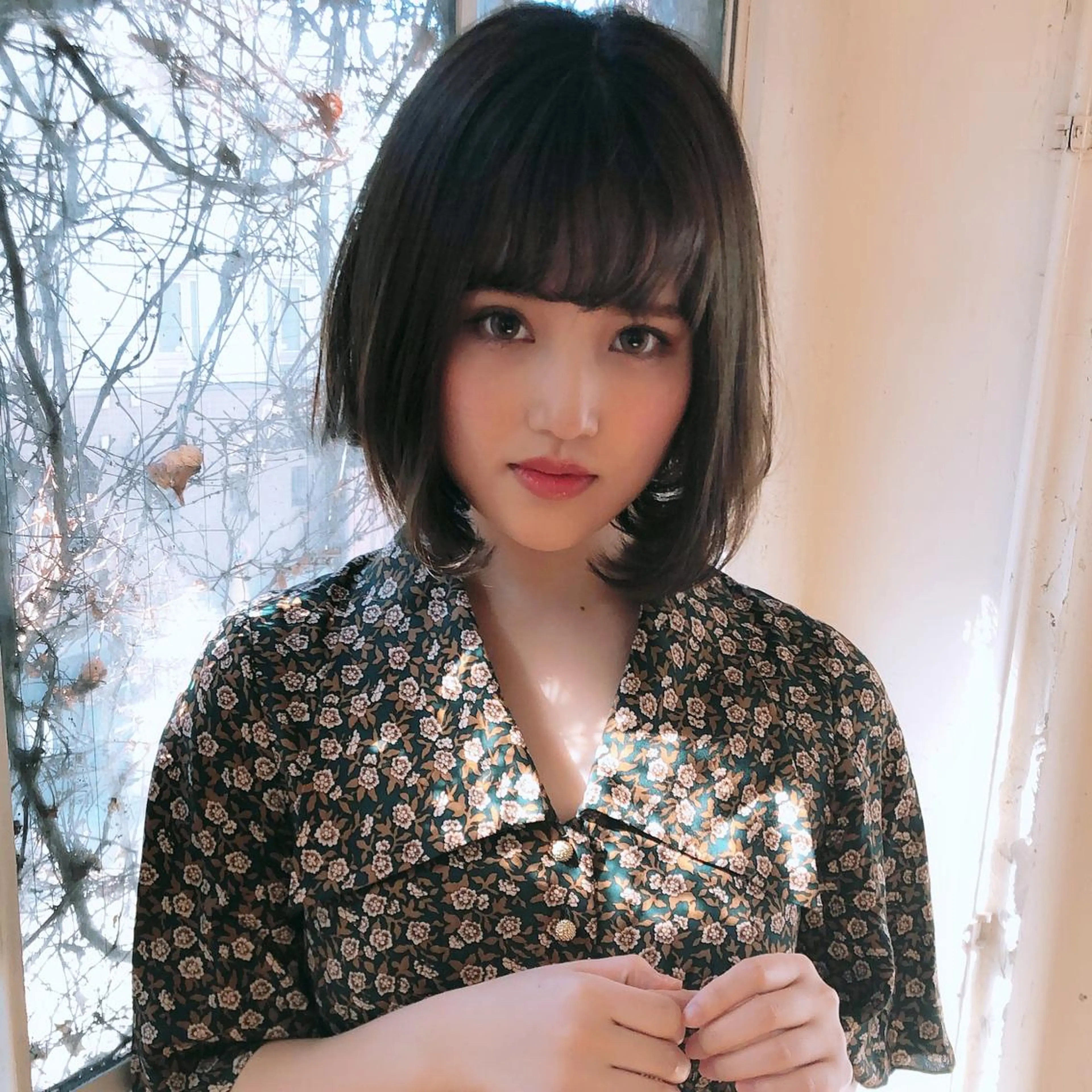 ショート カラー インナーカラー くせ毛 似合わせカット ショートヘア アンブレラカラー💫 フェイスフレーミングのヘアスタイル