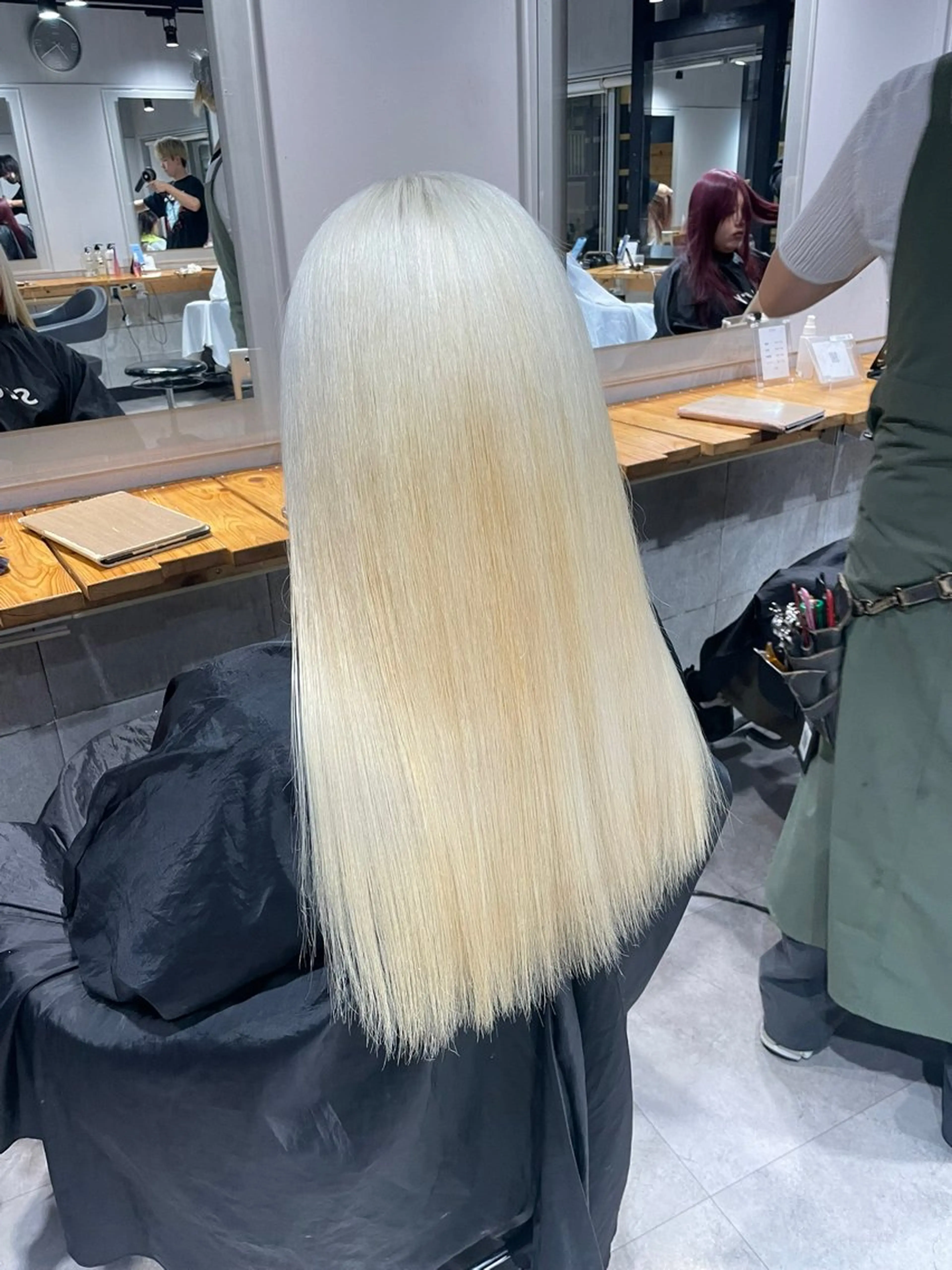 ロング カラー 💗艶髪透明感カラー 💗DAIKI💗のヘアスタイル