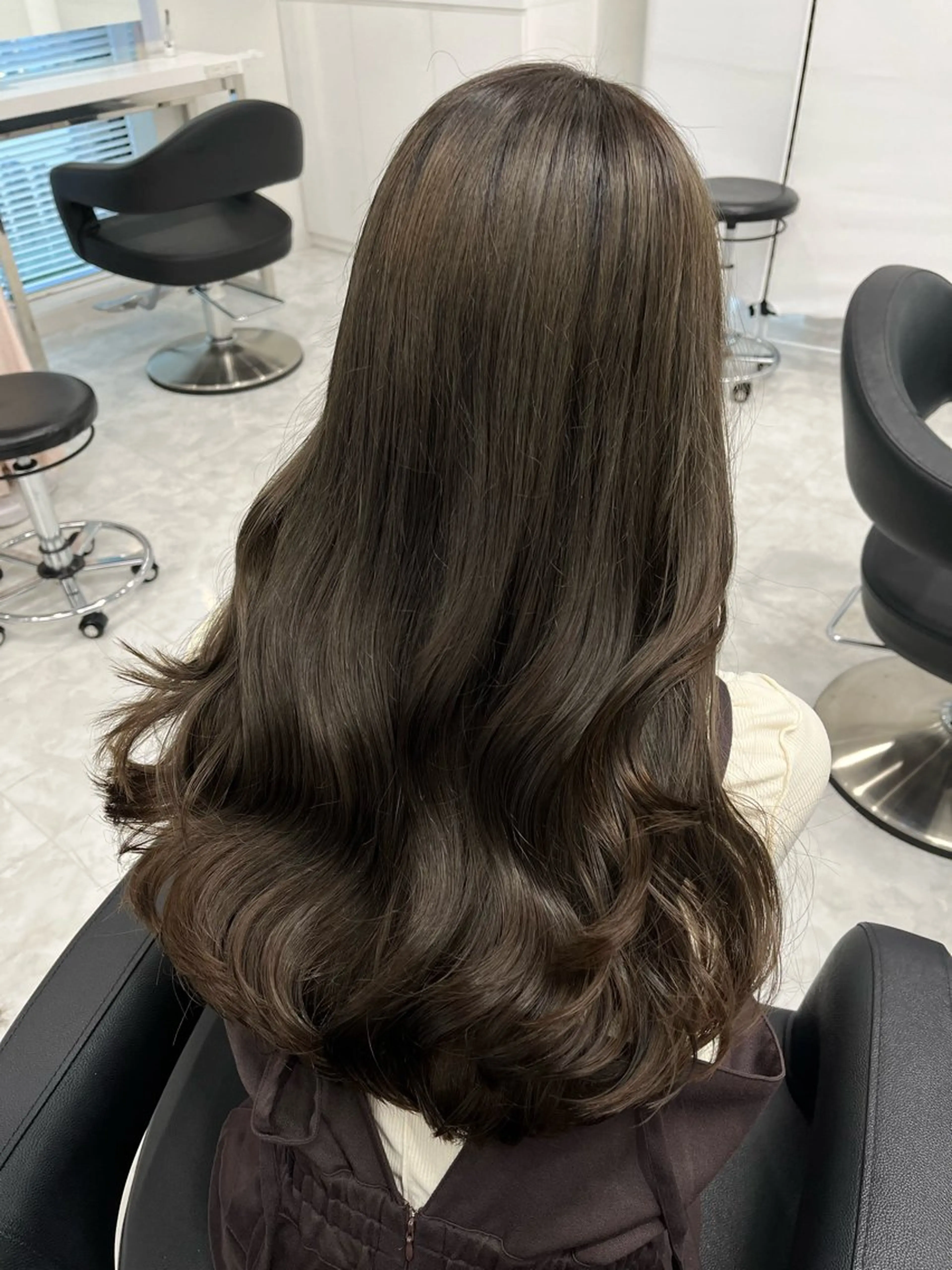 セミロング 🤍🥀韓流暖色レイ ヤー🥀🤍あやねのヘアスタイル