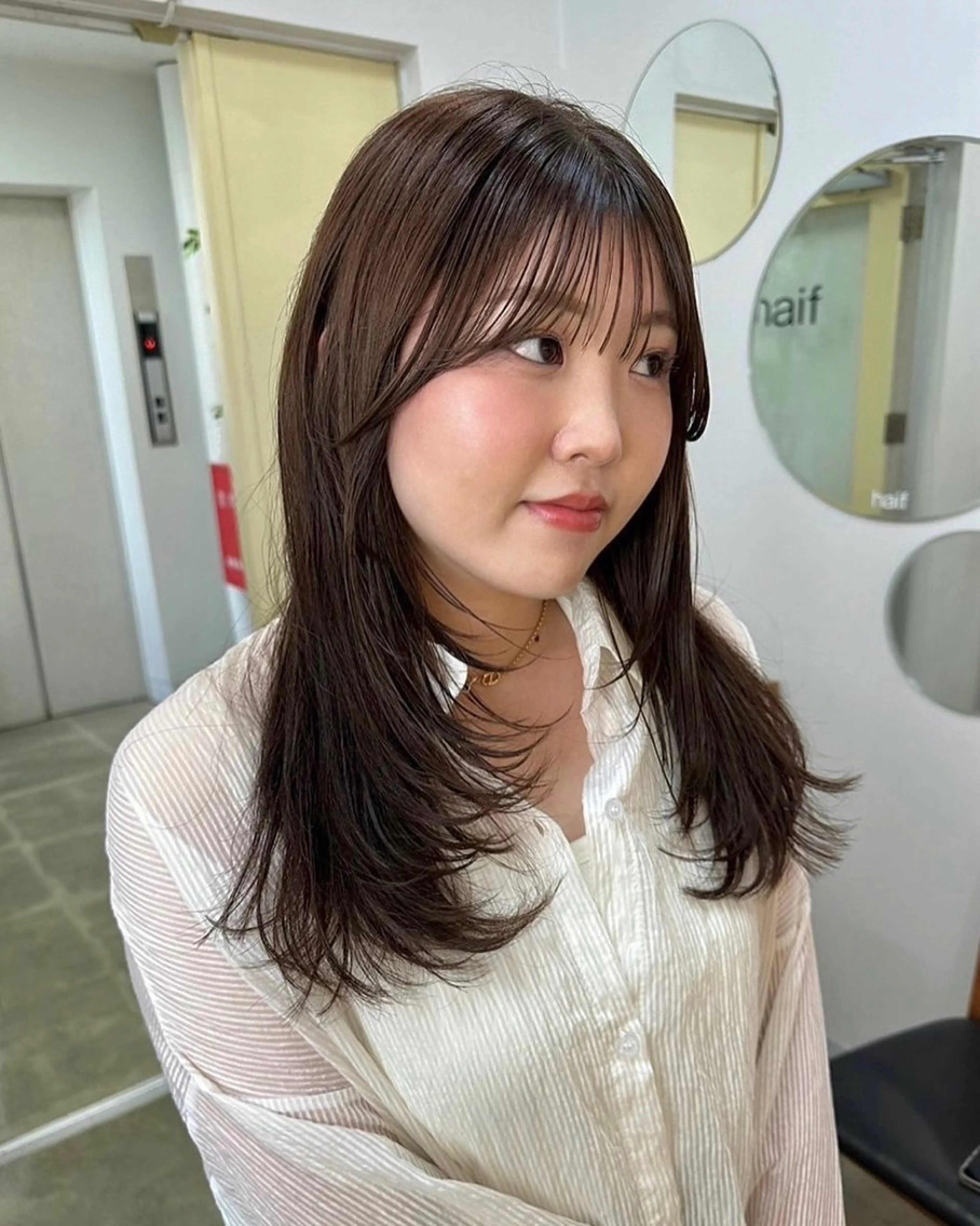 ロング カラー ブラウンカラー オリーブブラウン レイヤーカット カット ヘアカラー 四日市/レイヤー /似合わせカットのヘアスタイル