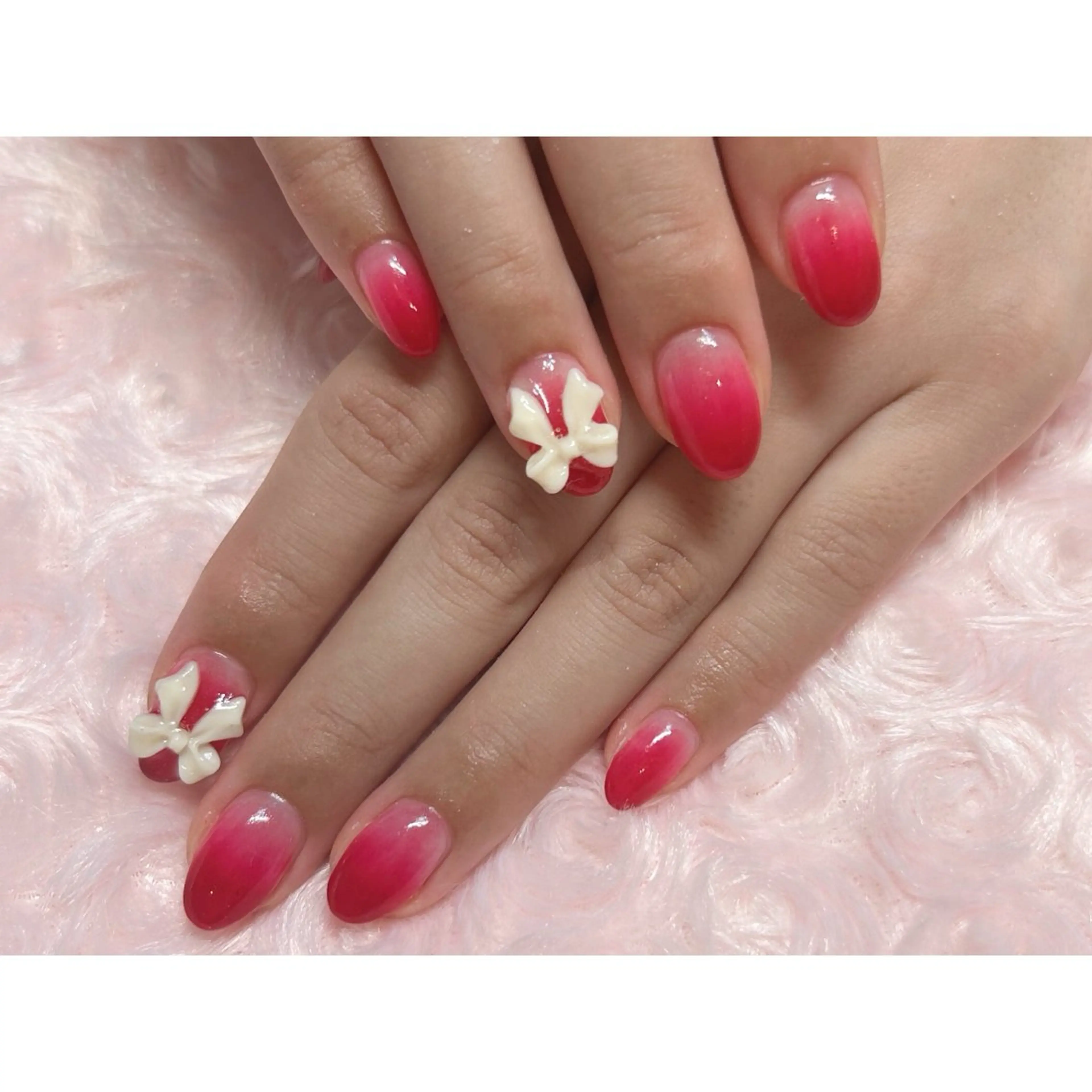 ネイル ストーンネイル ハンドネイル 横浜駅東口 🐬🫧 ｵｰﾀのネイルデザイン