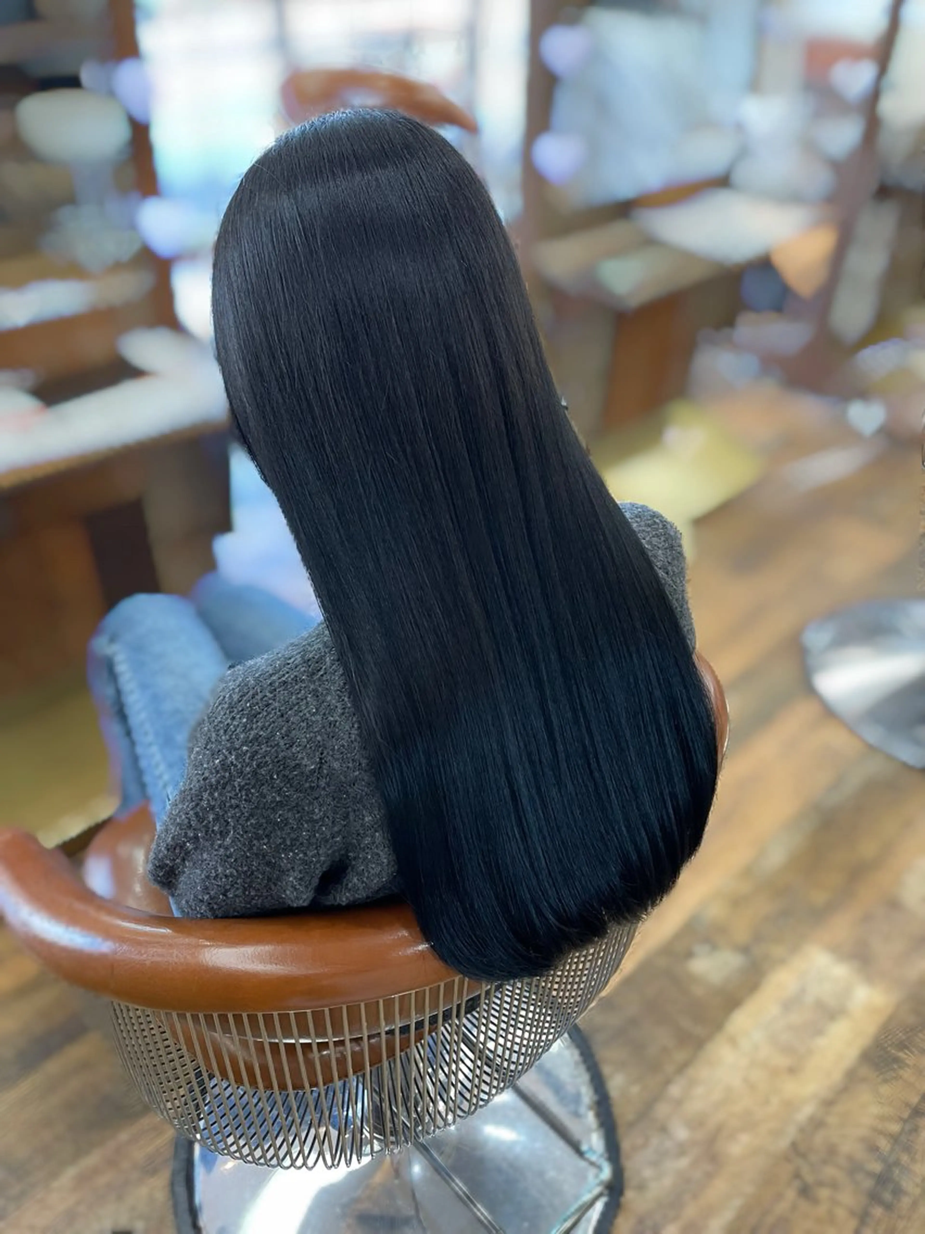 ロング パーマ レナ┊︎髪質改善 ┊︎シルクストレートのヘアスタイル