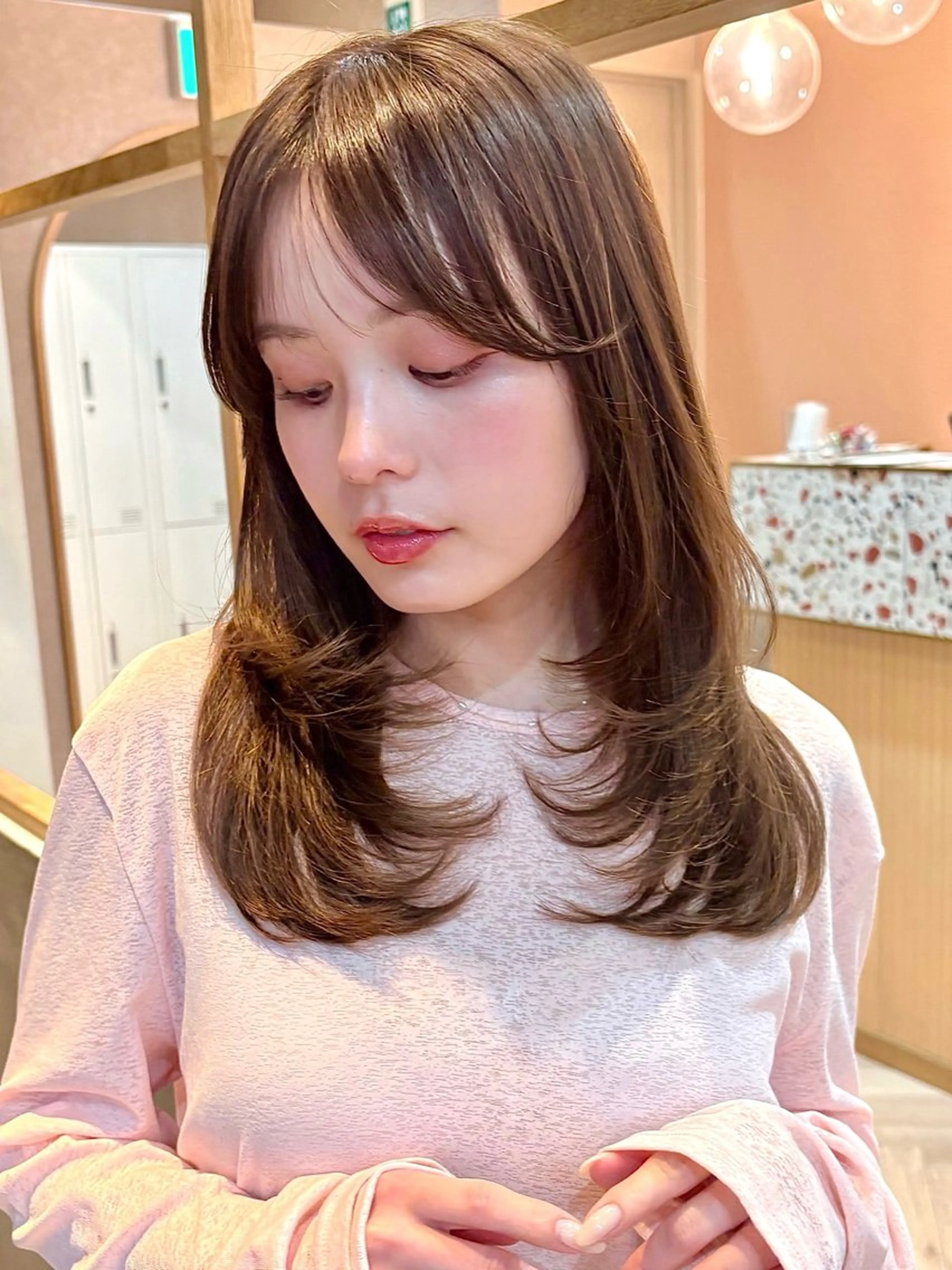 ミディアム カット ヘアカラー トリートメント 似合わせ/ベージュ /レイヤー/りほ🤍のヘアスタイル