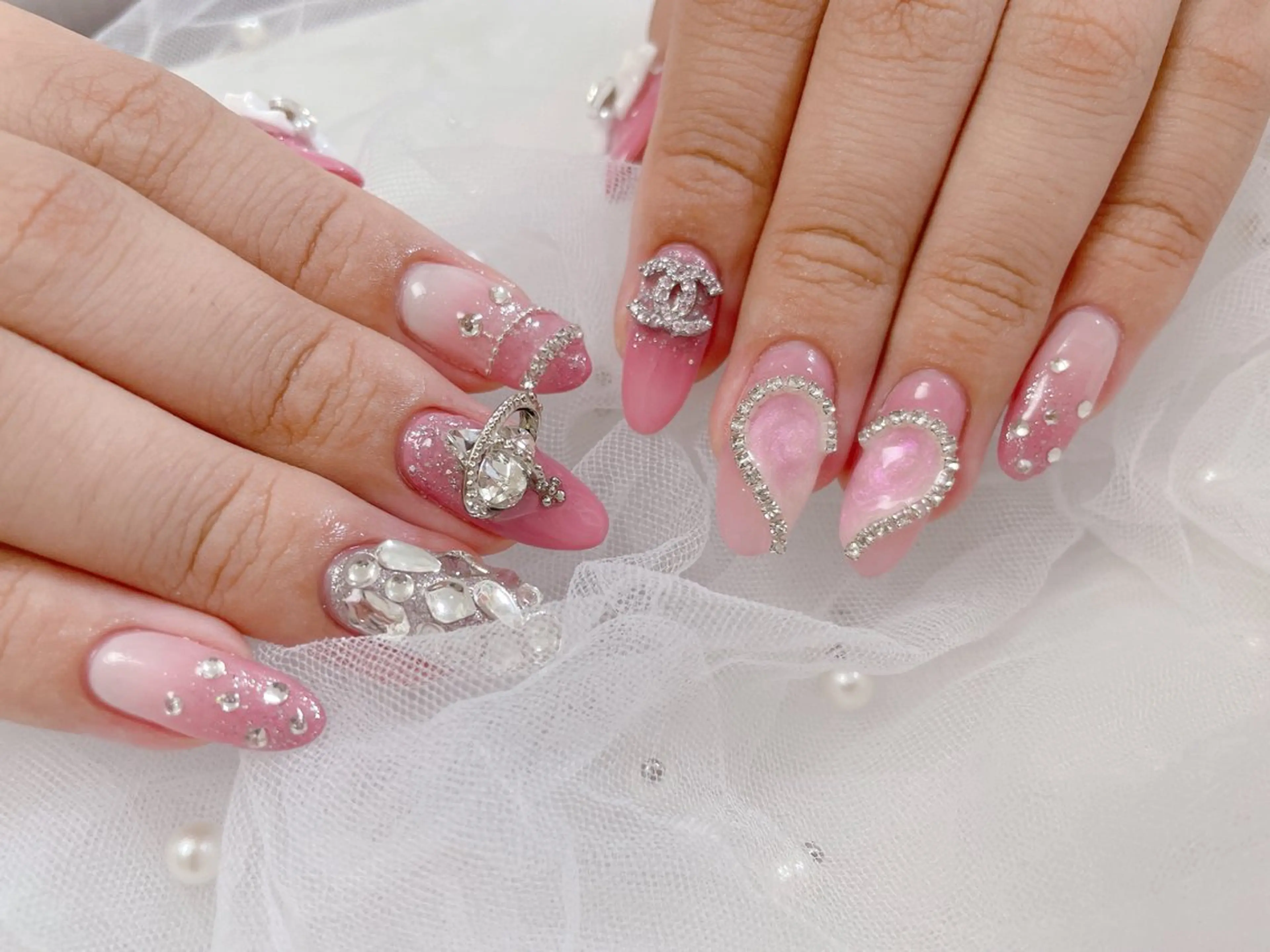 ネイル ハンドネイル ネイルサロンエクラ 🫧Shizukaのネイルデザイン