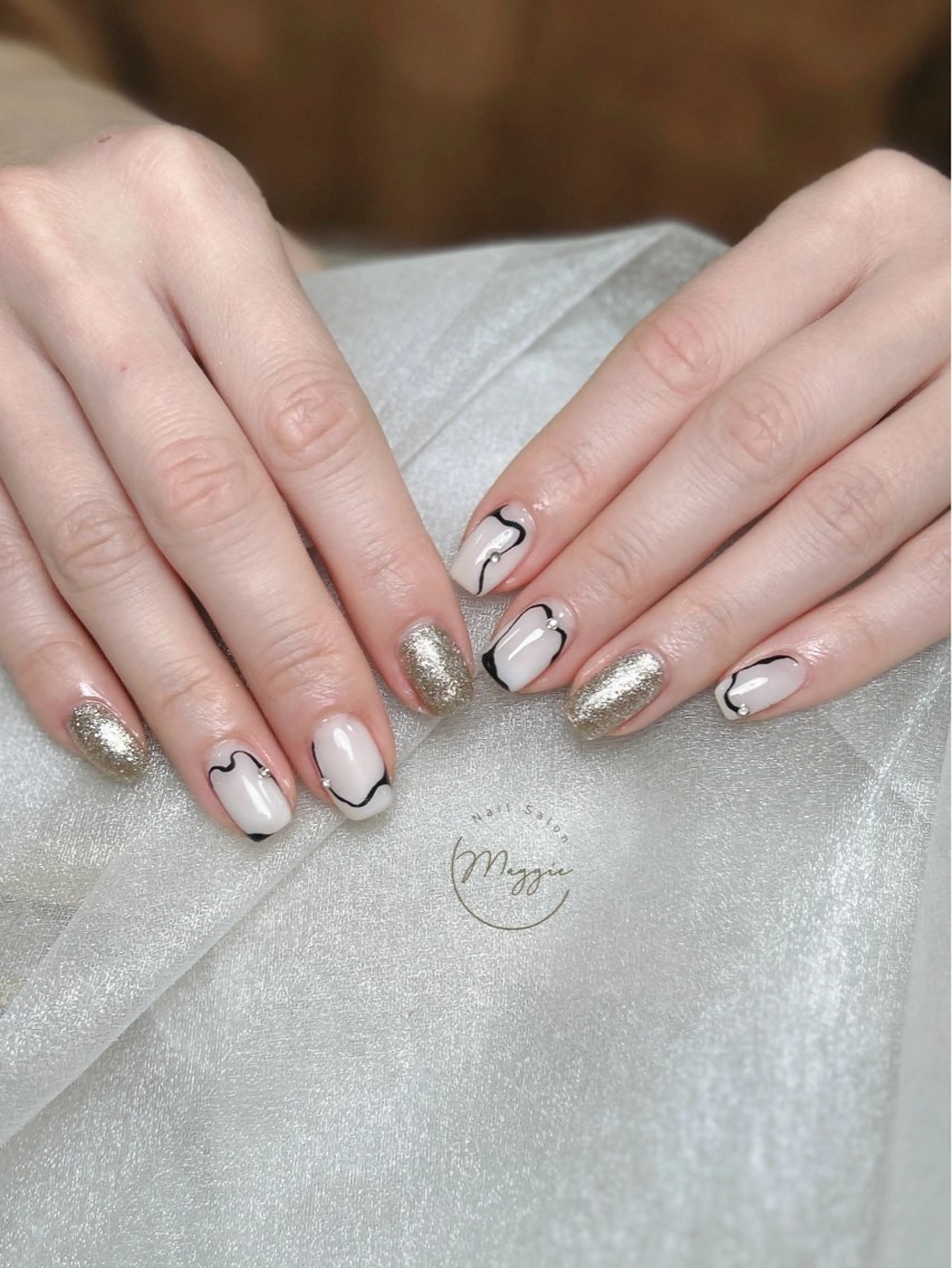 ネイル Maggie Nail🦩のネイルデザイン