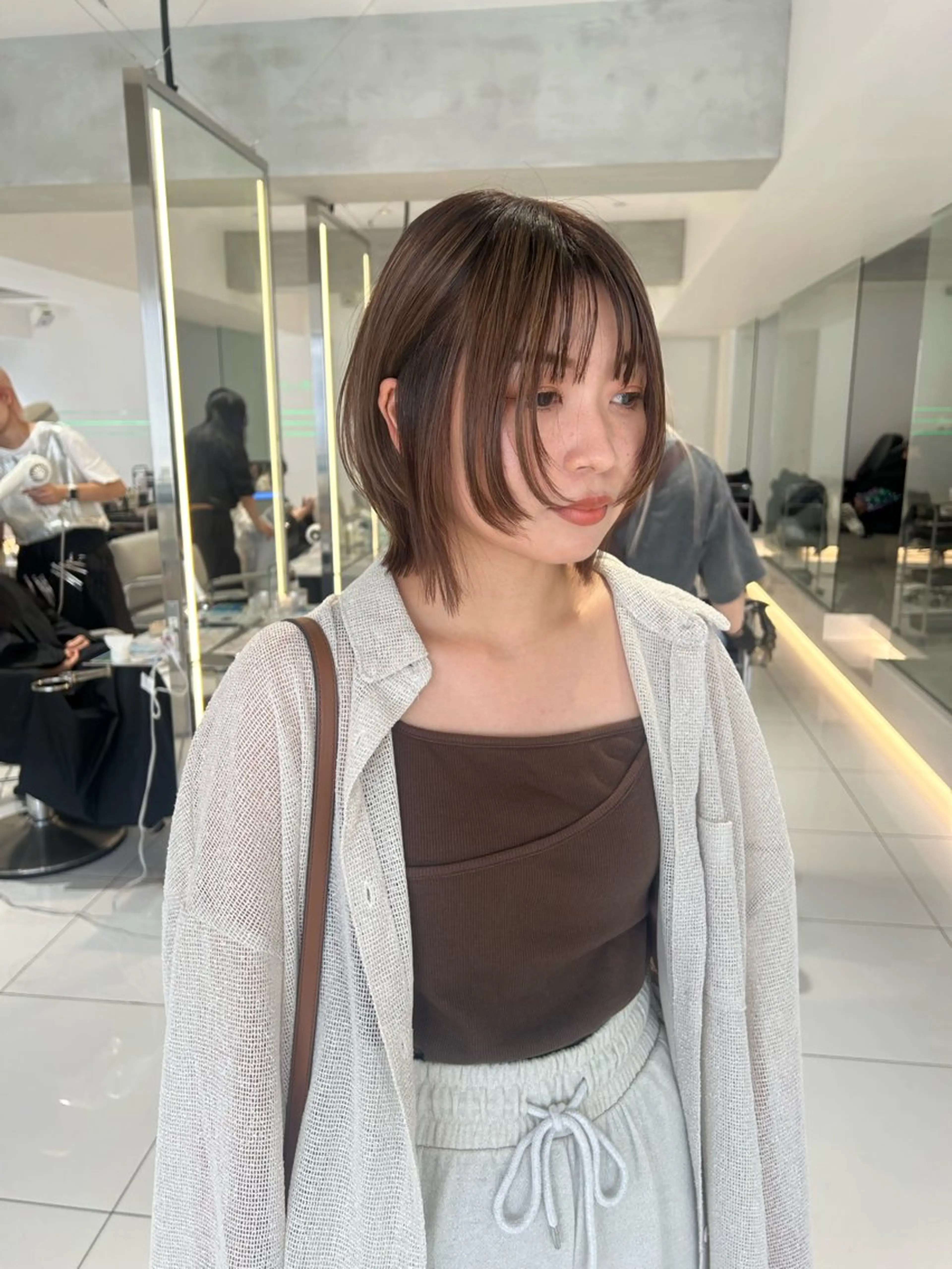 ミディアム カラー ブロンド ハイトーンカラー ボブ エクステ レイヤーカット カット ショートカット募集中 /NAGISAのヘアスタイル