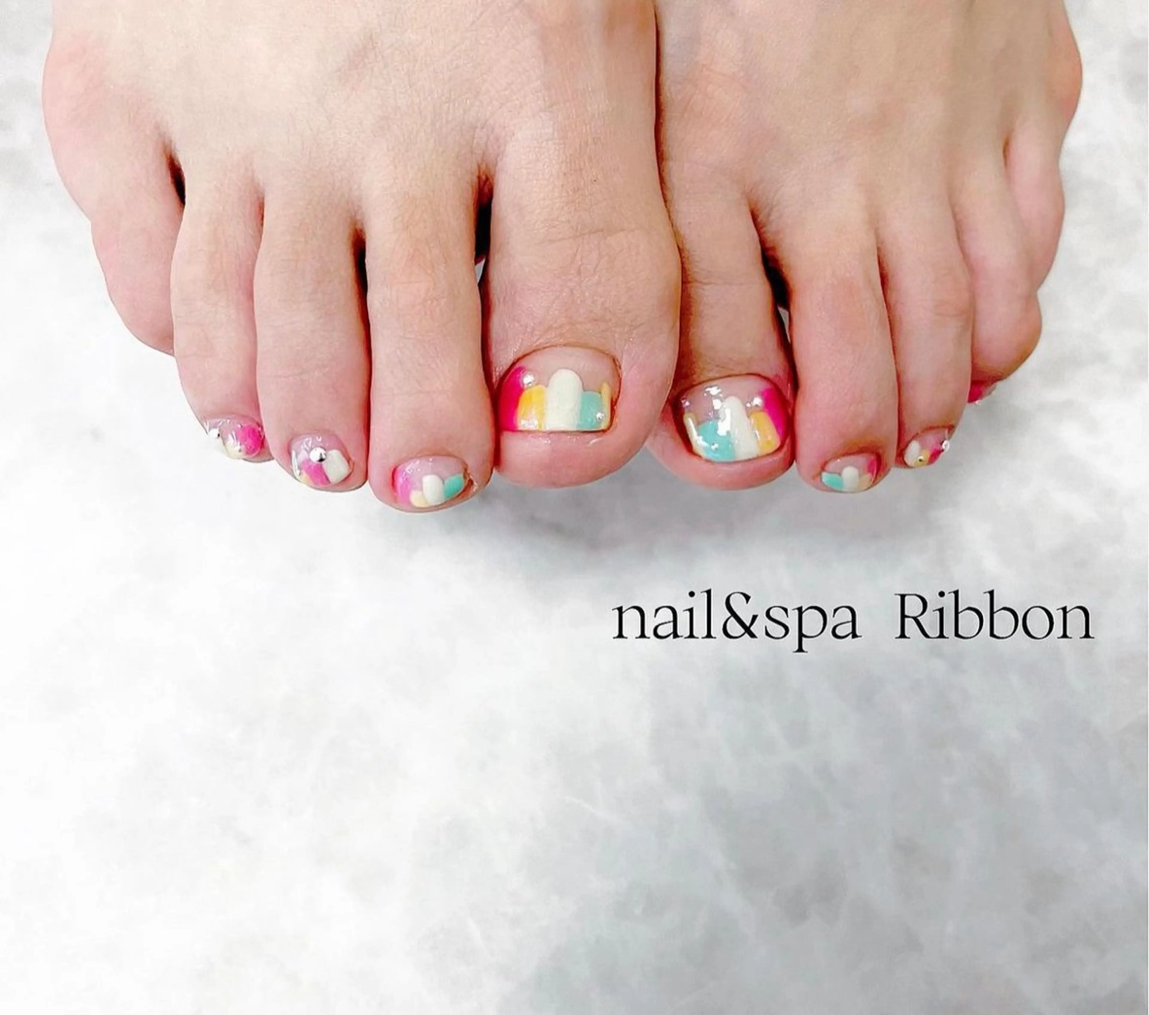 ネイル 東 真百のネイルデザイン