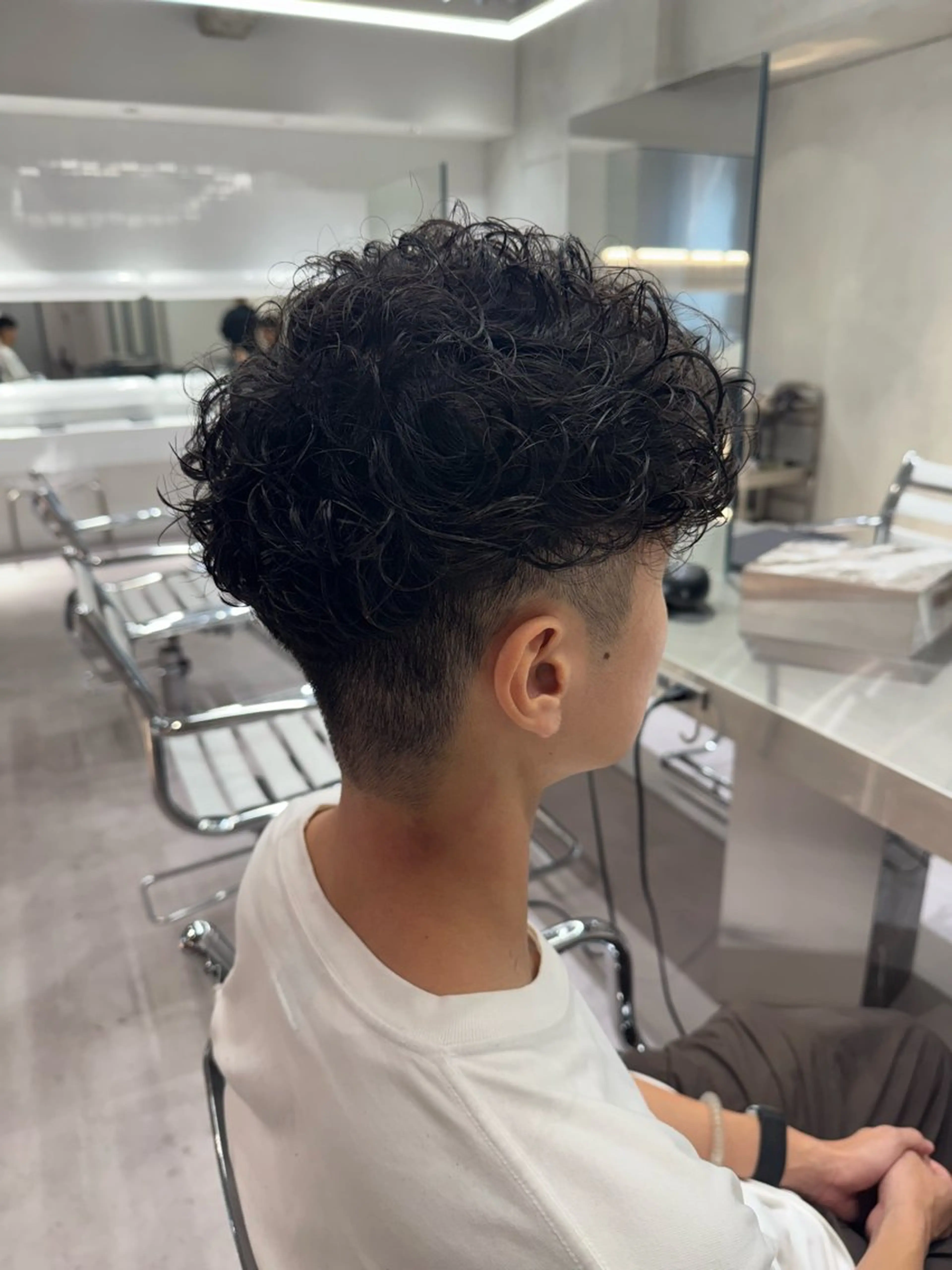 パーマ メンズ スペインカール ブリーチ/パーマ特化 片平和寿のヘアスタイル