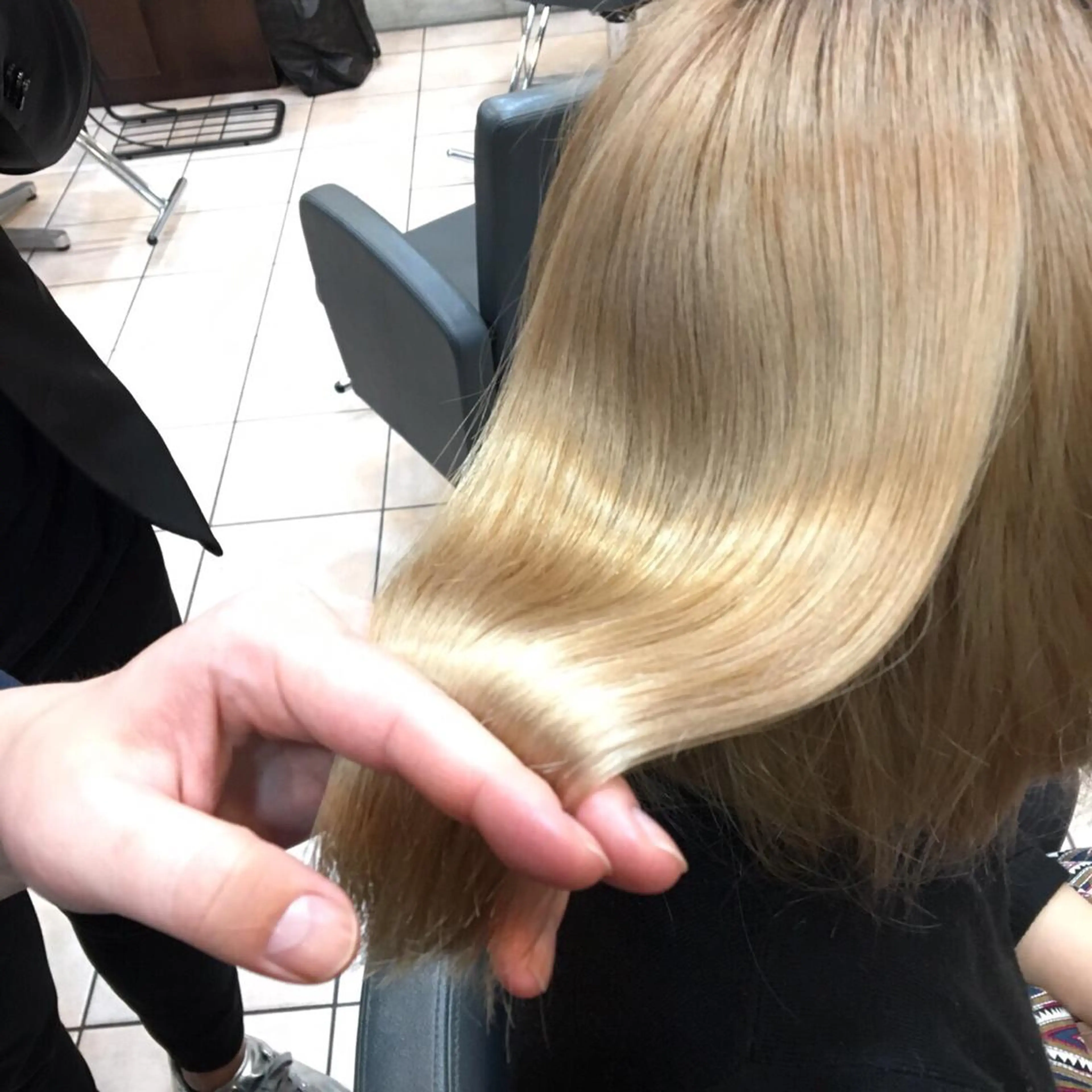 セミロング トリートメント ヘアカラー トリートメント ❣️モードケイズ塚口 和田一将のヘアスタイル