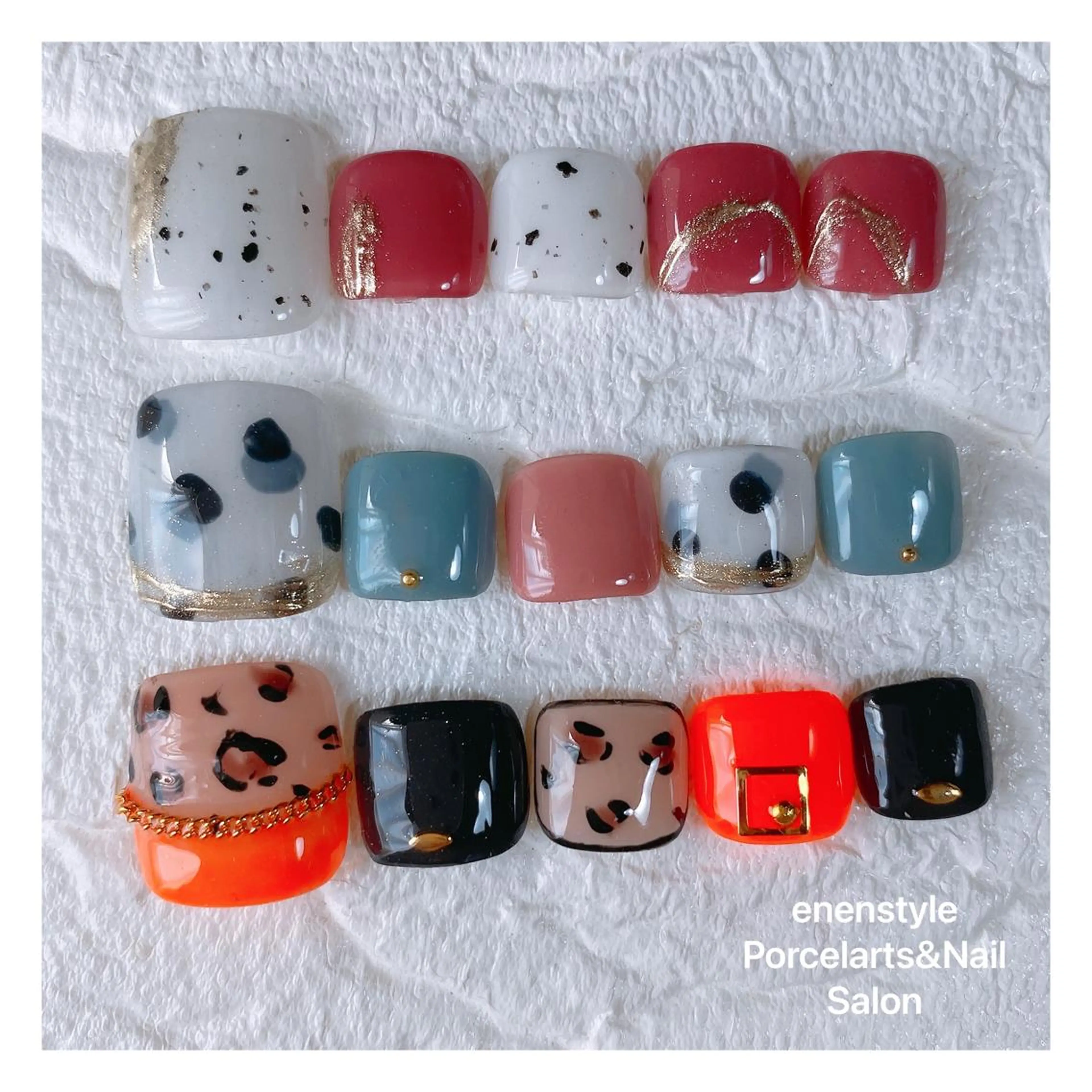 ショート ネイル ハンドネイル フットネイル 👑enen style👑のネイルデザイン