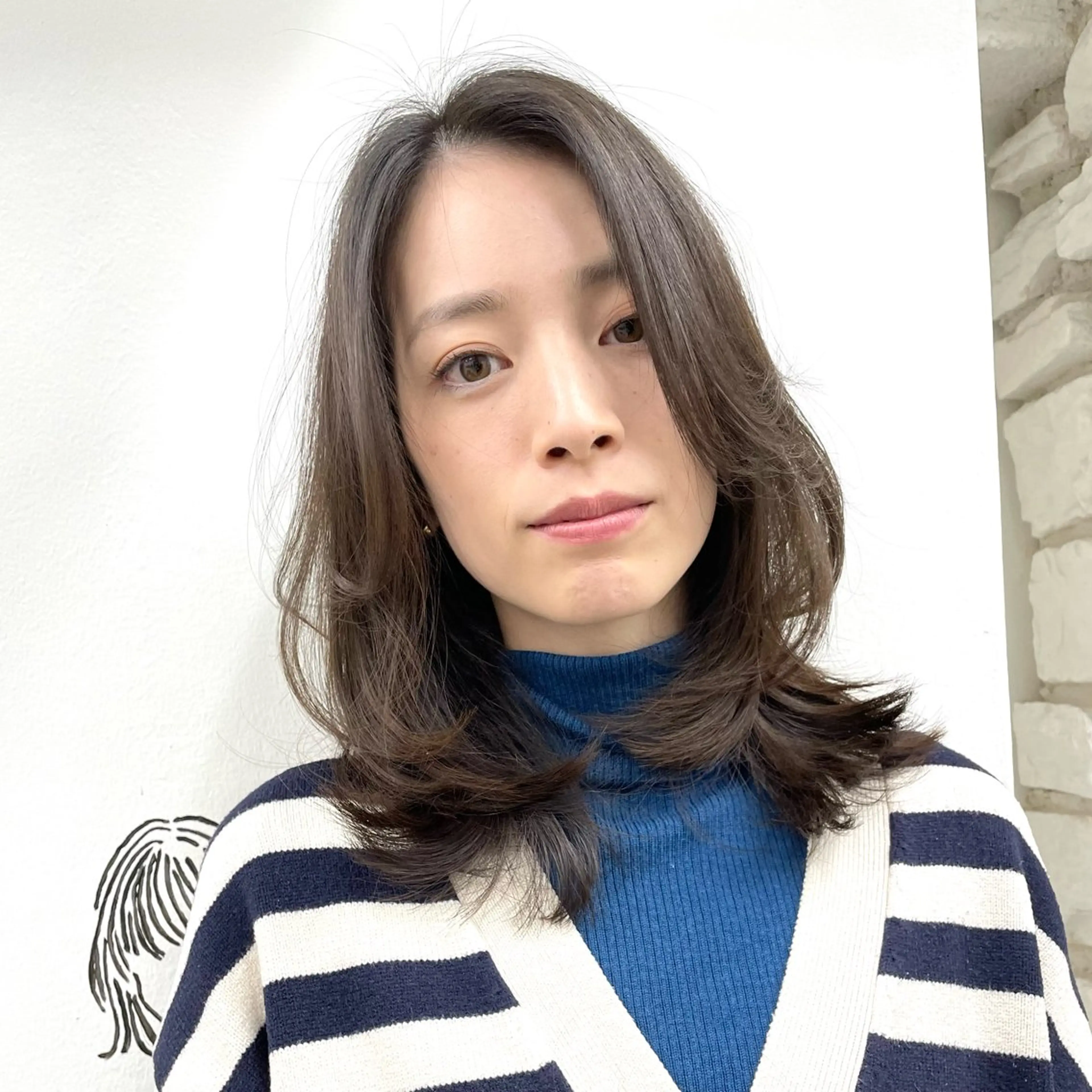 ミディアム レイヤーカット カット ヘアカラー I see所属・中谷 大志朗のヘアスタイル