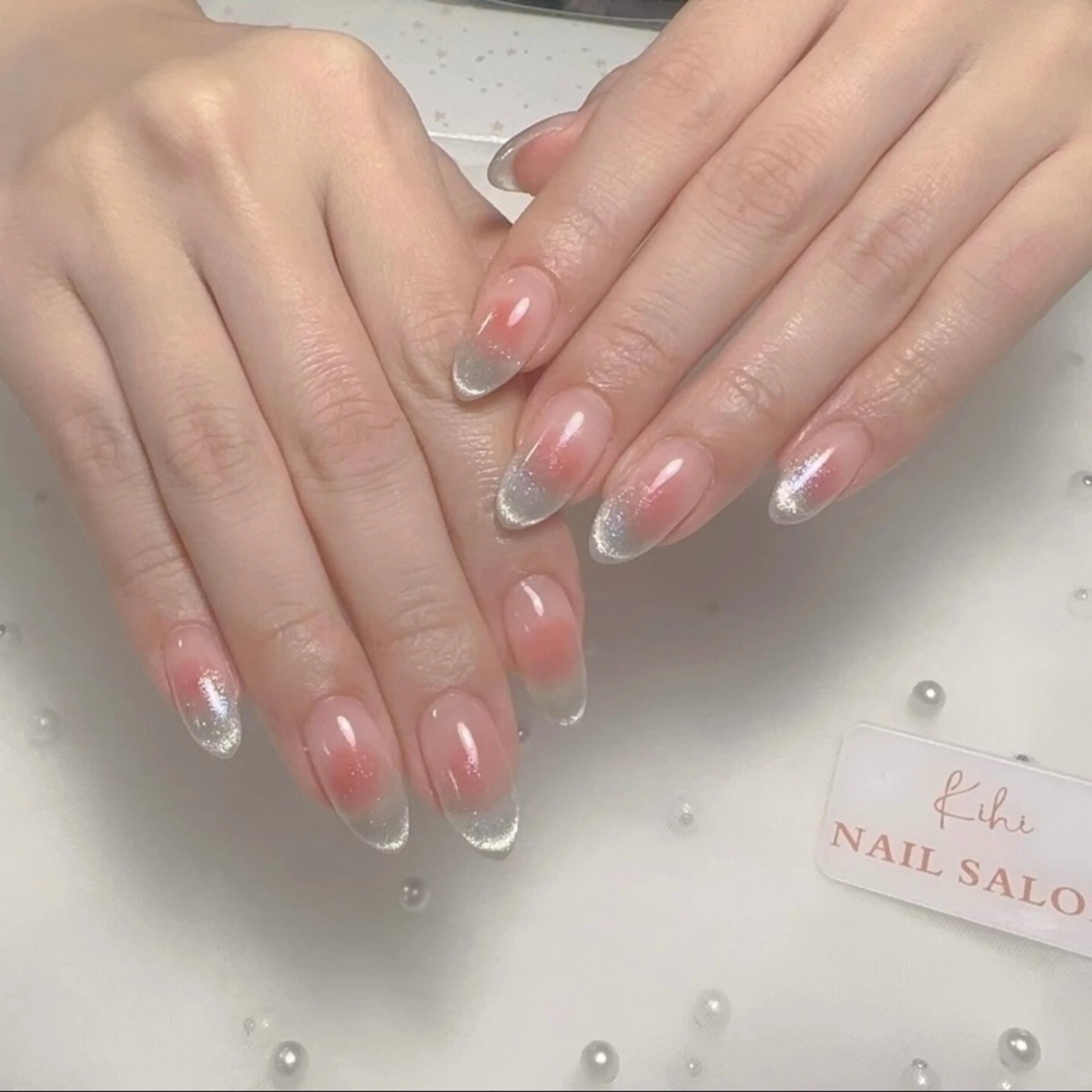 ネイル アートネイル フレンチネイル ジェルネイル グラデーション 韓国ネイル ハンドネイル 💕鈴木ユリ パラジェル/オフ無料のネイルデザイン