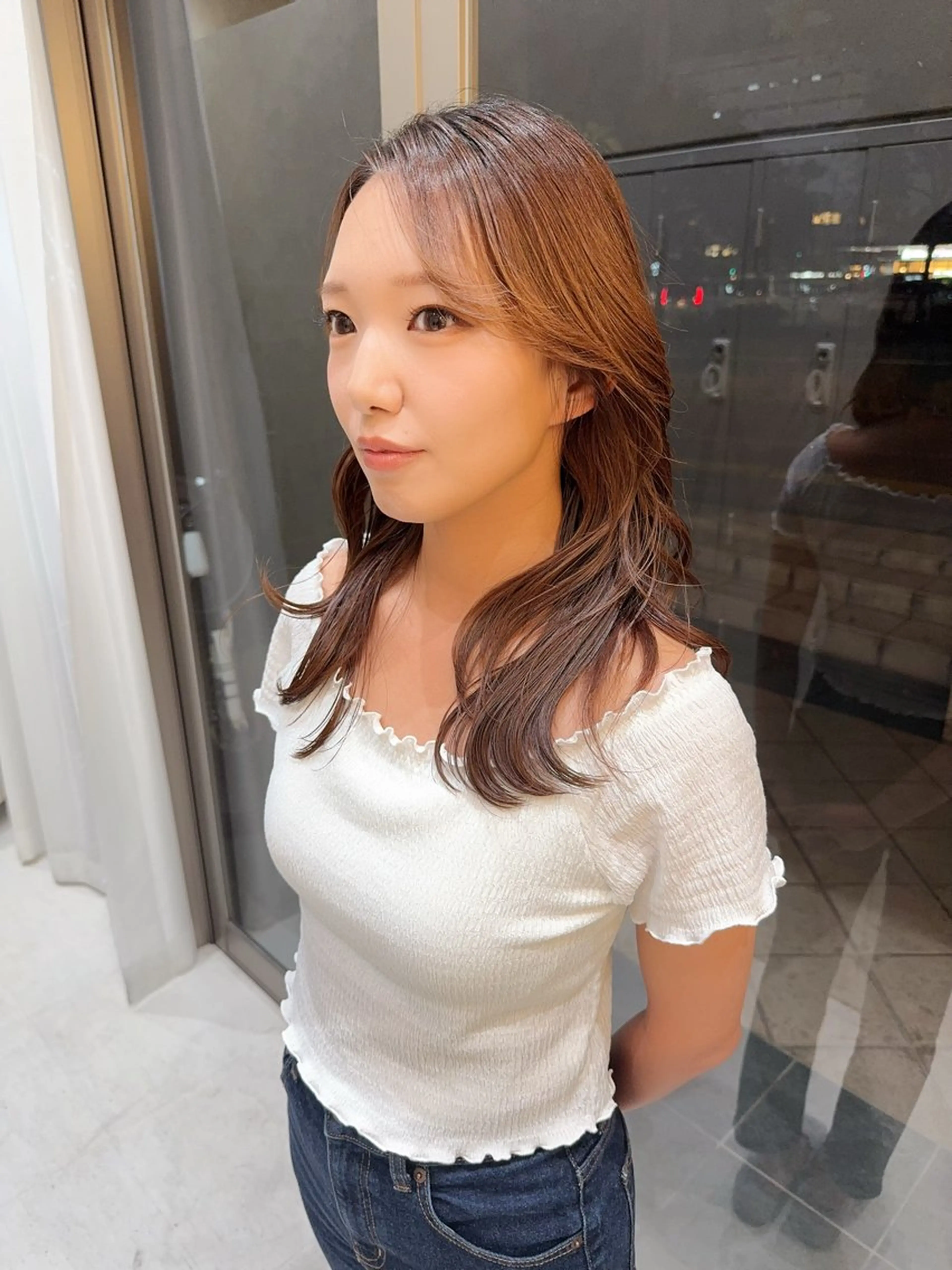 ミディアム くびれヘア 顔まわりレイヤー 髪質改善 韓国風ヘア レイヤーカット カット ヘアカラー トリートメント 酸性ストレート 青木優磨のヘアスタイル