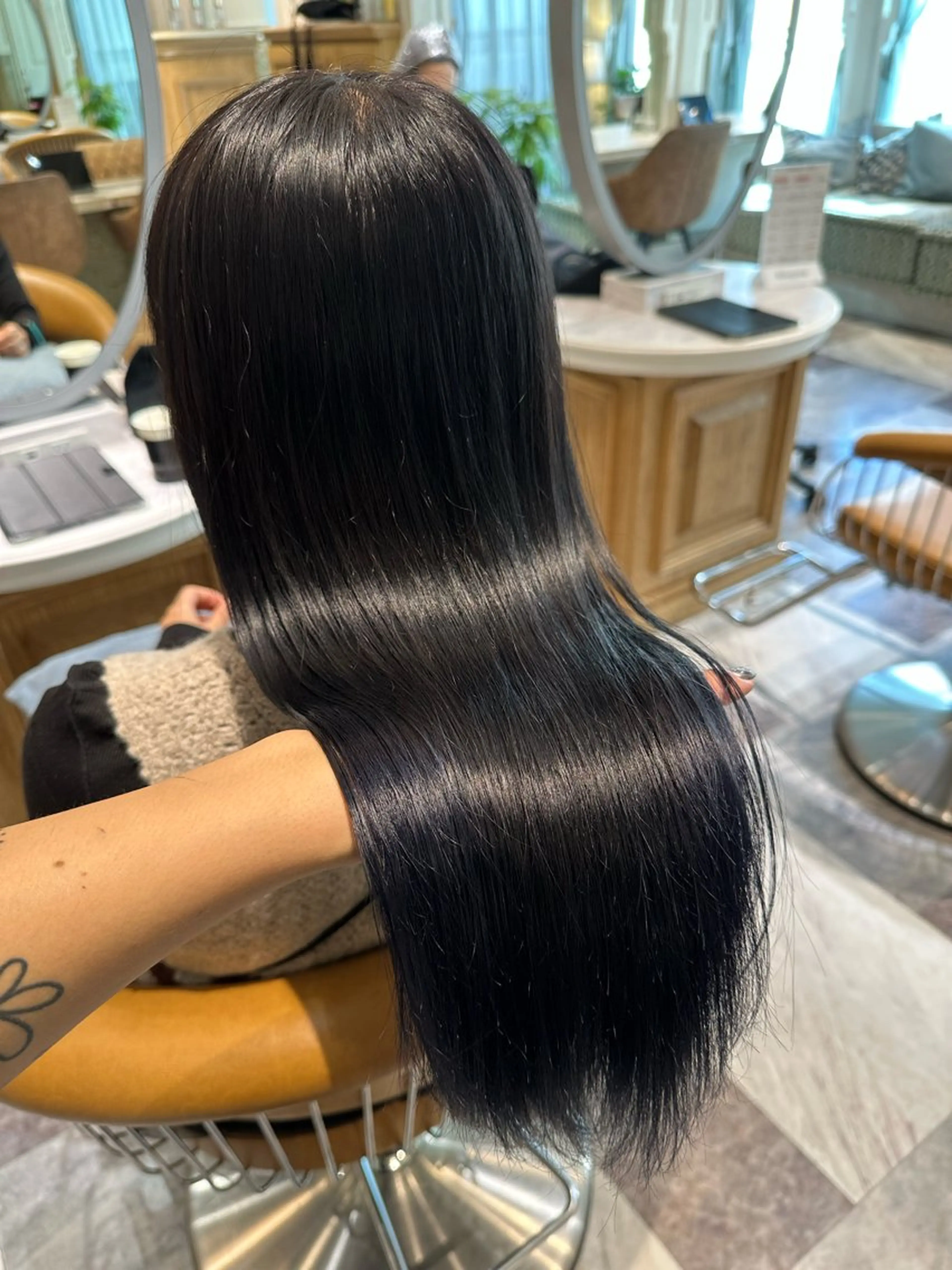 ロング MASHU韓国ヘア/ レイヤー/透明感カラのヘアスタイル