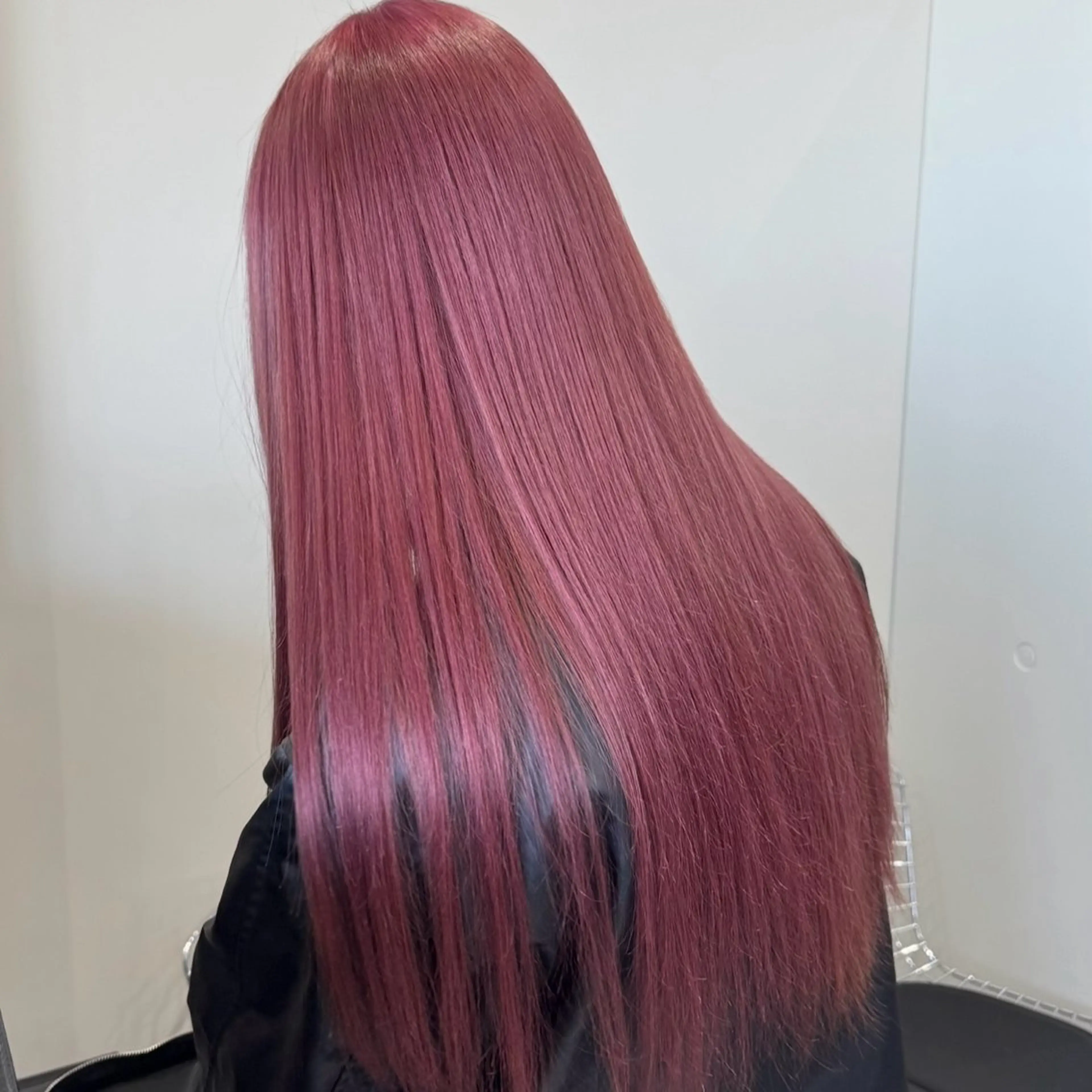 ロング カラー ピンクカラー ヘアカラー CS made by SHACHU 栄所属・💖艶カラー💖 mikuのヘアスタイル