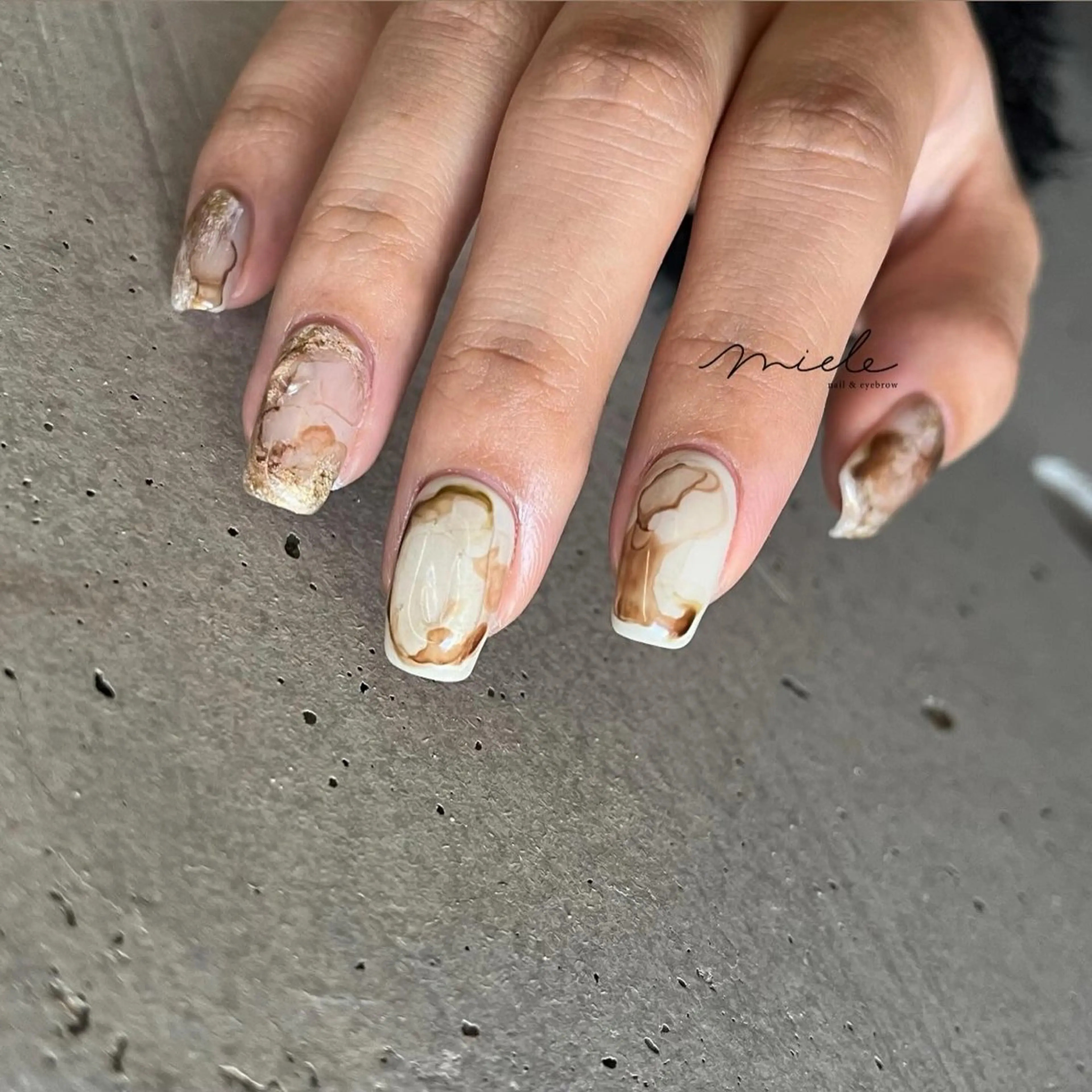 ネイル ハンドネイル miele【ミエレ】 シンプル一癖のネイルデザイン
