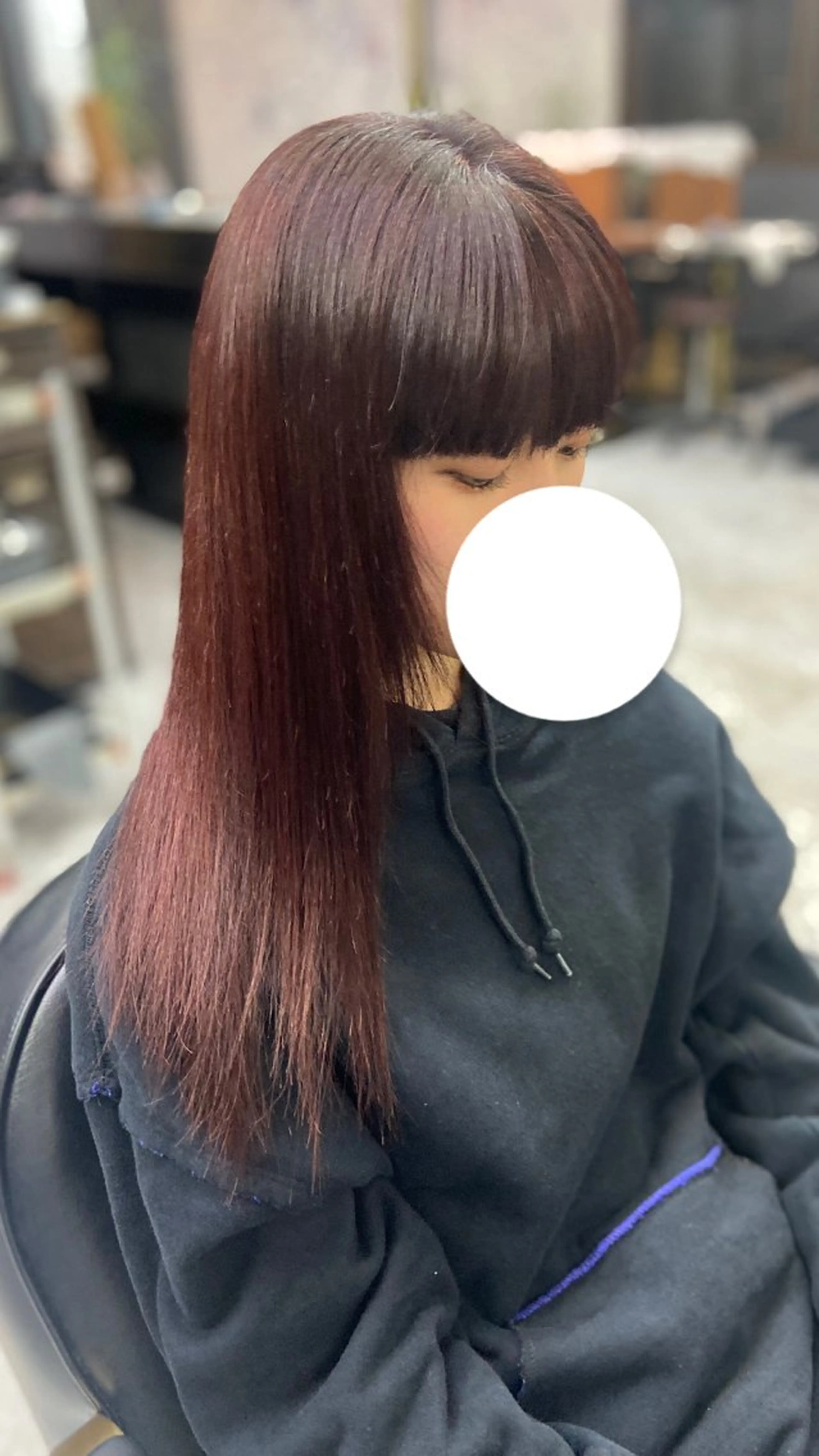 ロング 瀧下 唯のヘアスタイル