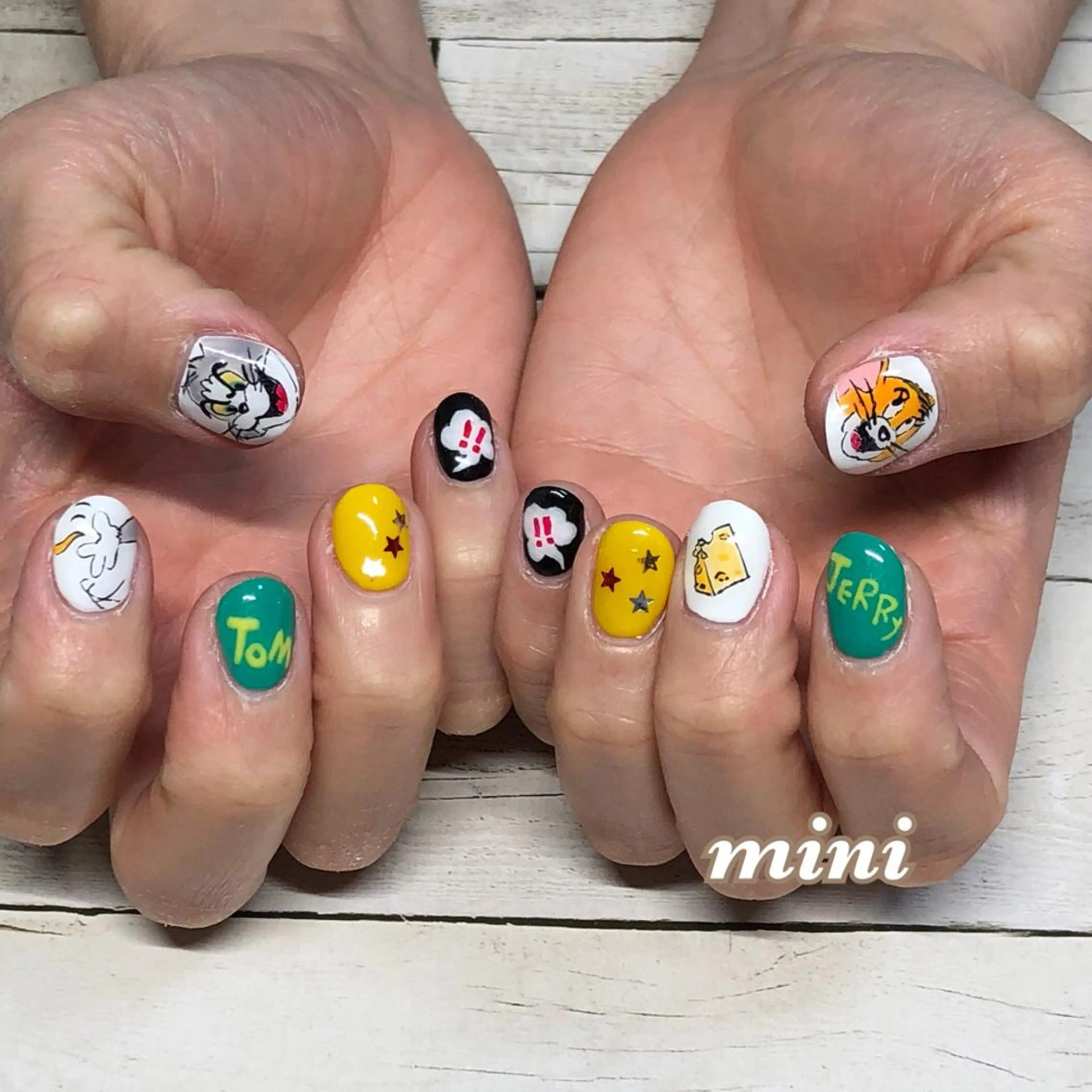 ネイル ハンドネイル いそやま あつこのネイルデザイン