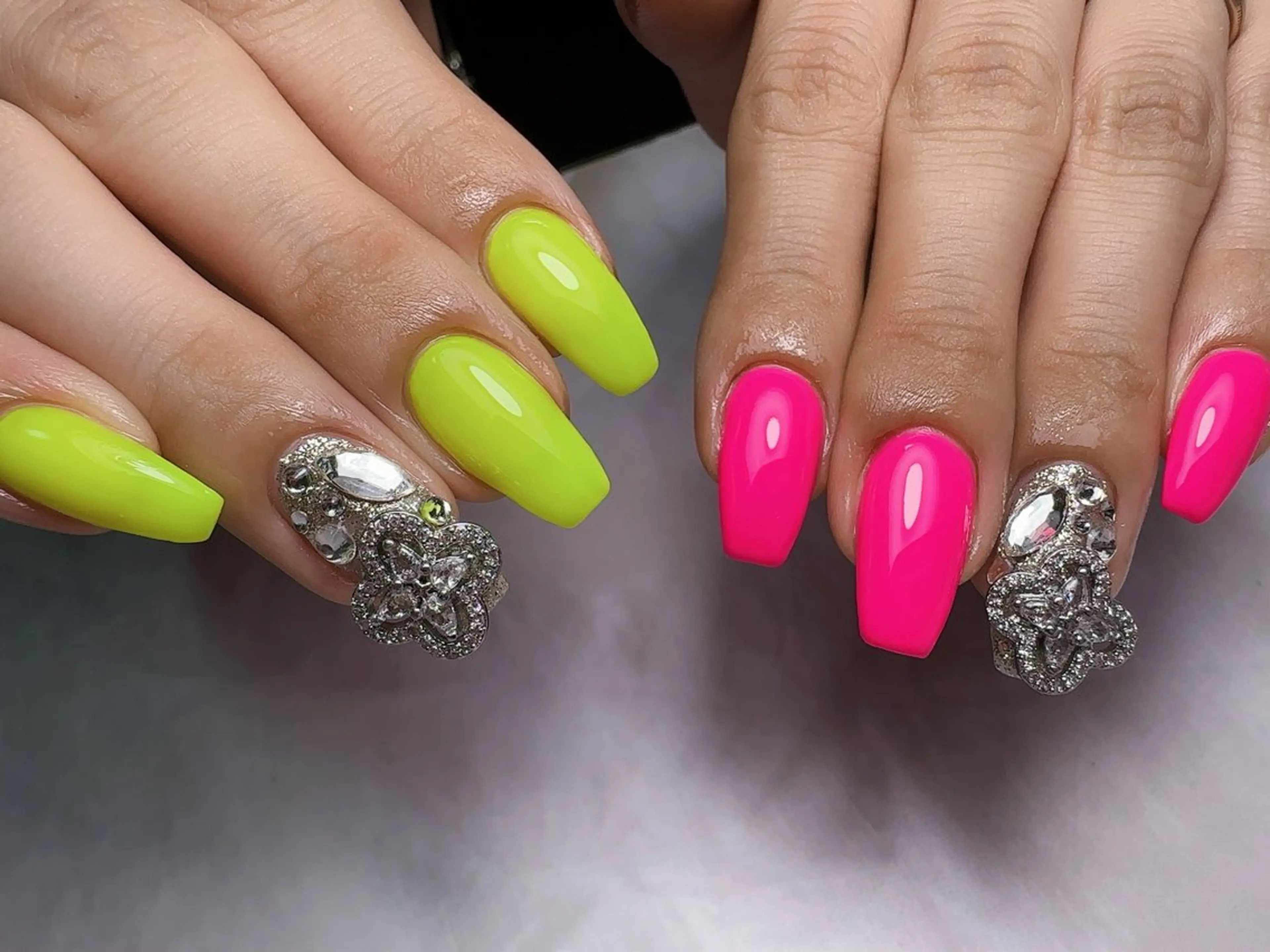 ネイル ニュアンスネイル nail happiness.のネイルデザイン