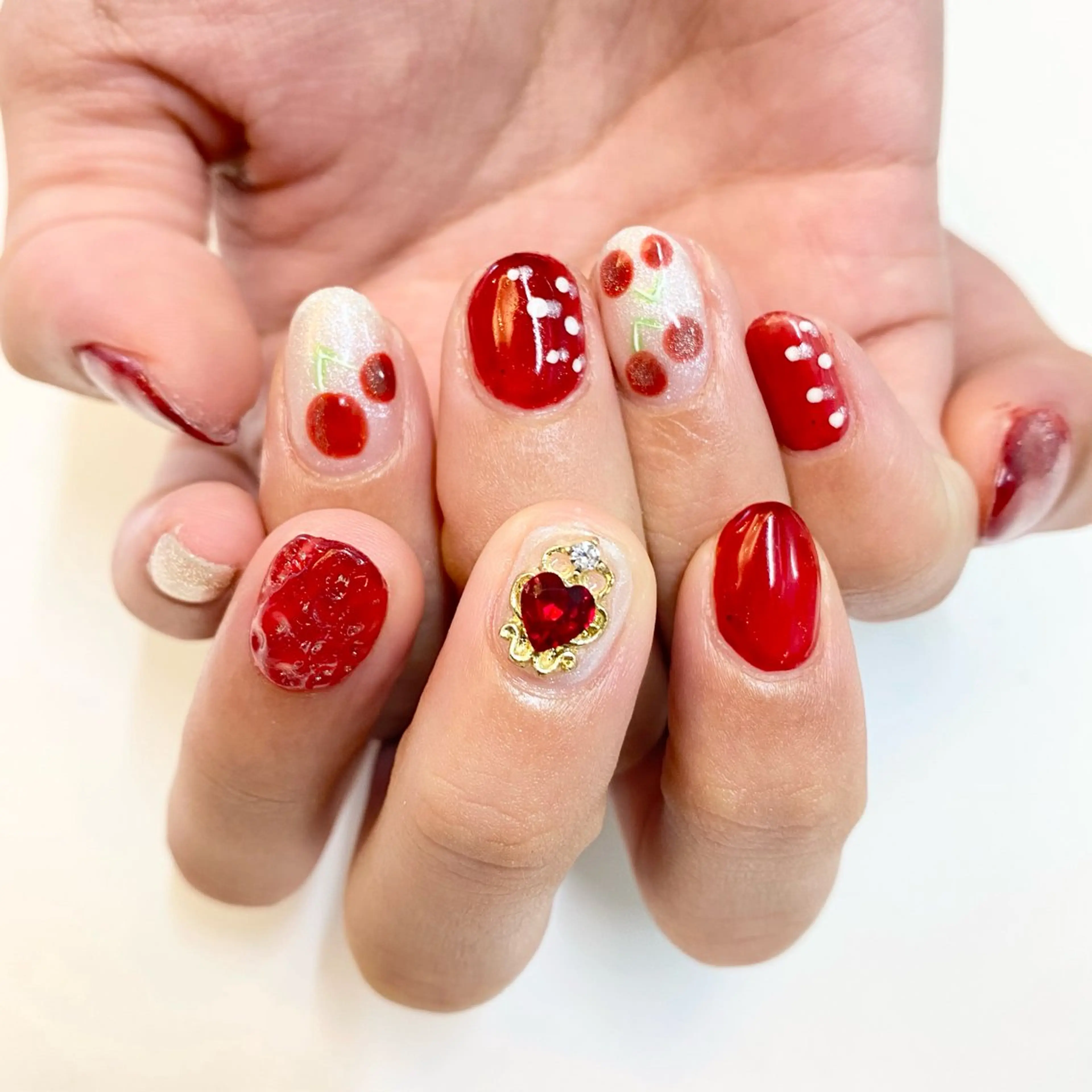 ネイル Kira-ra所属・Kira-ra💎 KIRARIのネイルデザイン