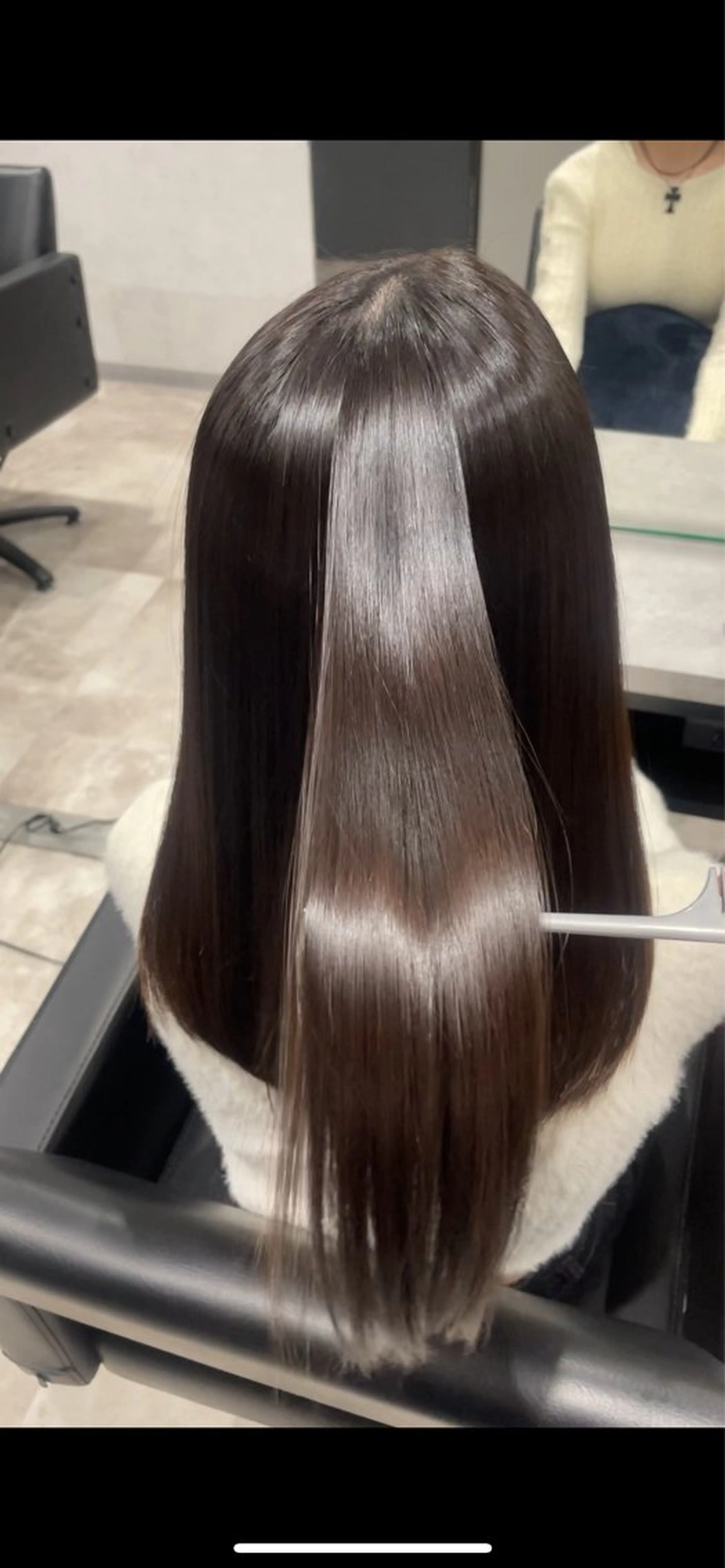 セミロング 縮毛矯正 neo.所属・🎀neo.RIN/ 透け感艶カラー🎀のヘアスタイル