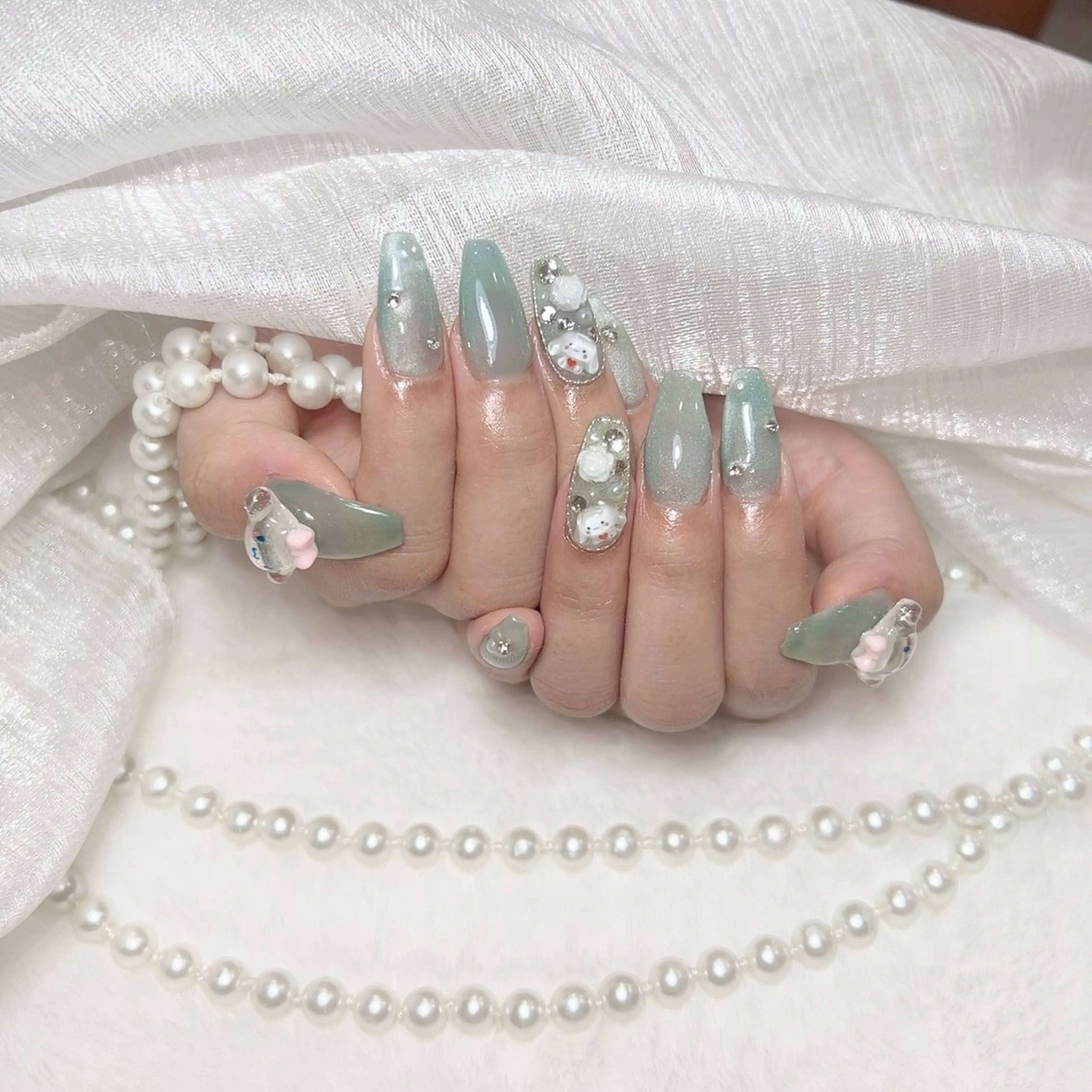 ネイル 長さ出し フットネイル フレンチネイル ガラスフレンチ グラデーション ハンドネイル You&Me Reonaのネイルデザイン