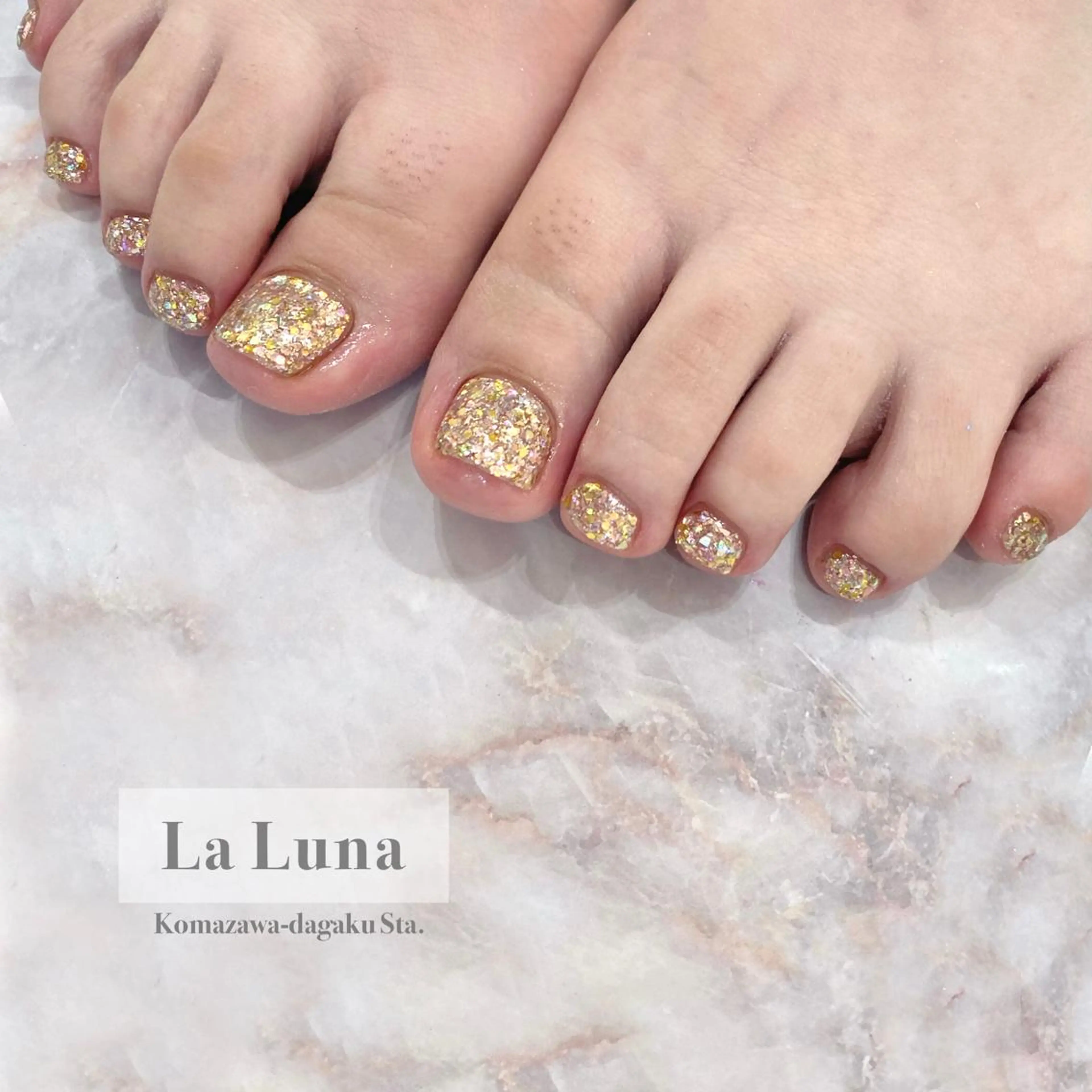 ネイル ワンカラーネイル ＬａＬｕｎａ🌙 natsukiのネイルデザイン