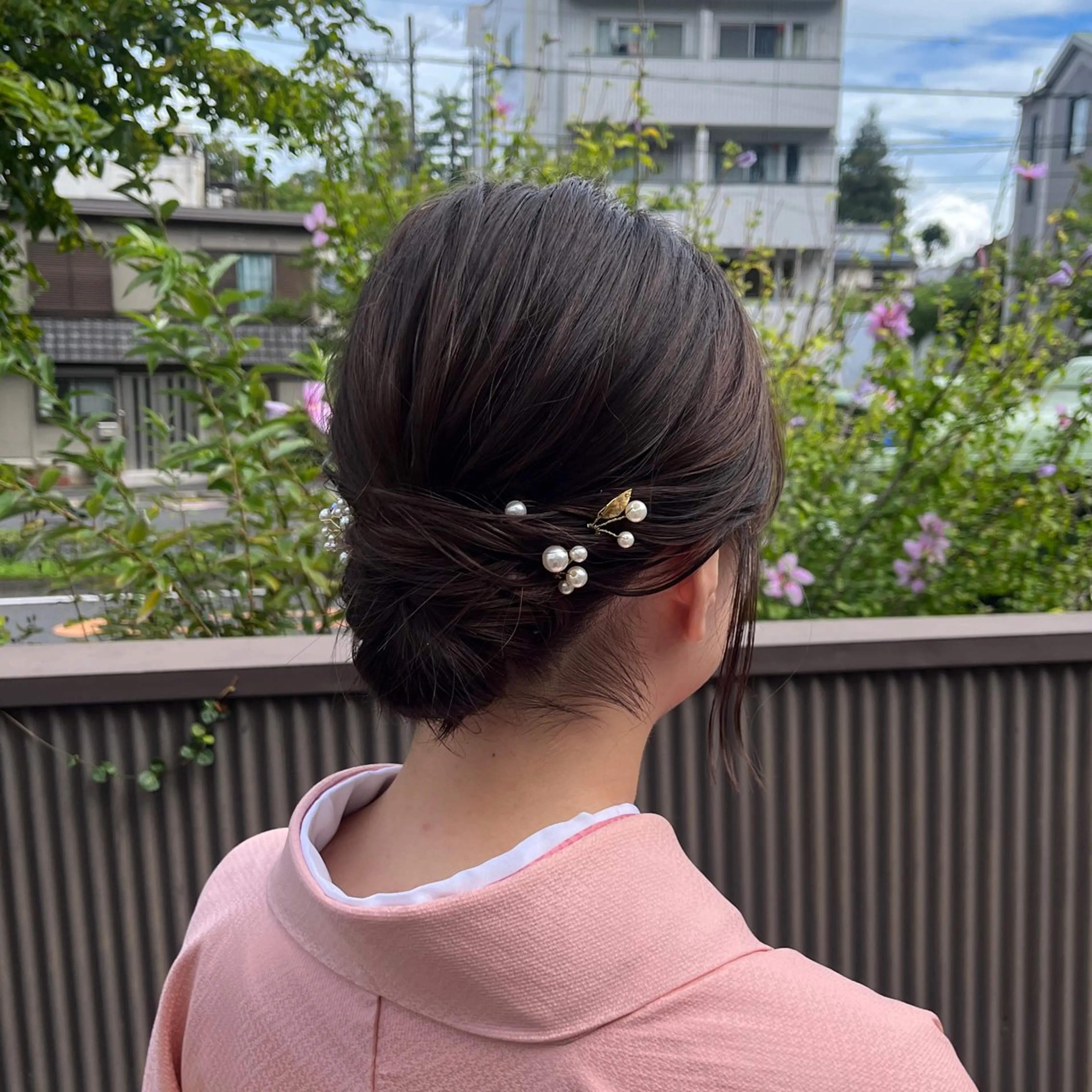 ミディアム ヘアアレンジ PUREE  de FLEURS所属・本田 茜のヘアスタイル