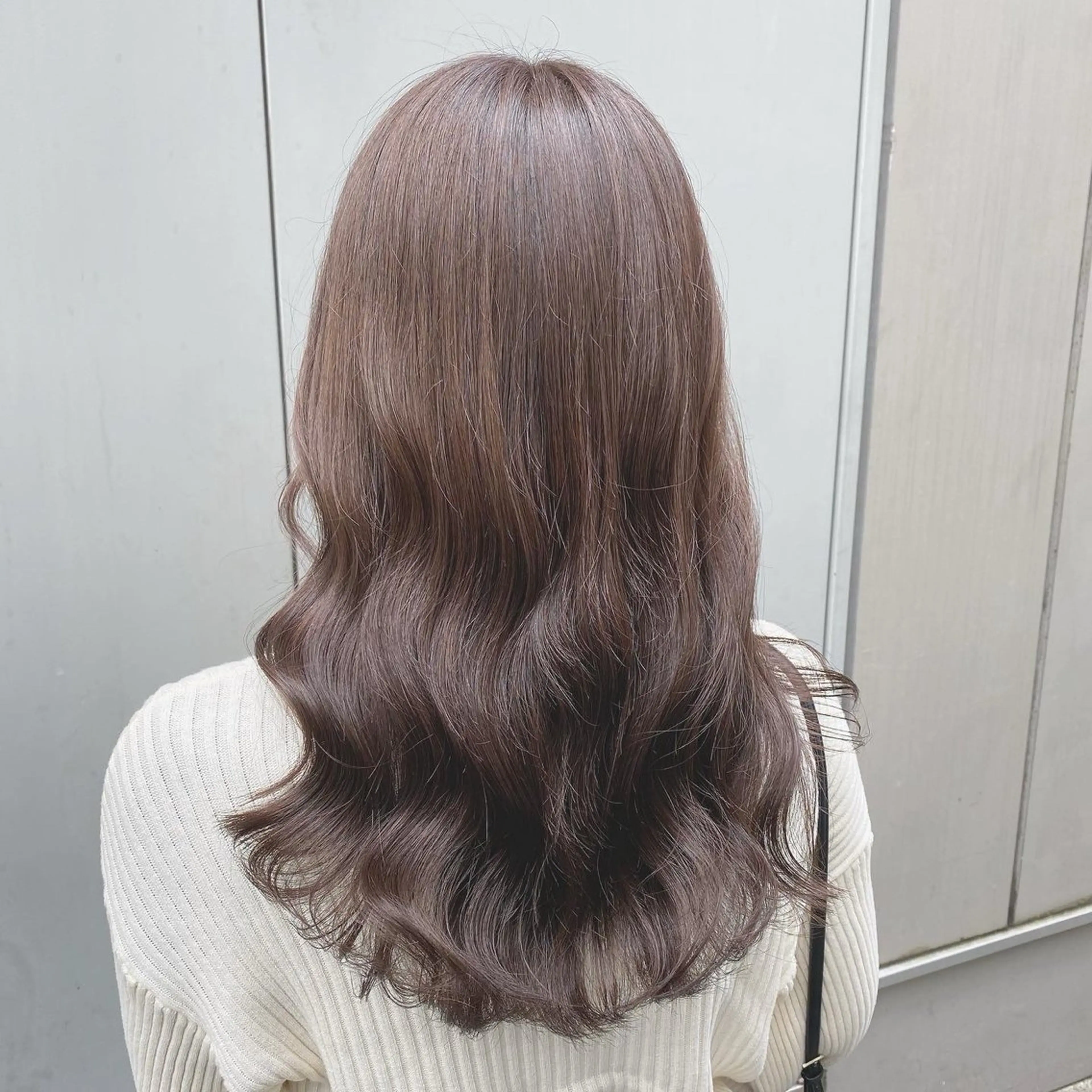 ミディアム ブラウンベージュ🤎 ブリーチなし🤎のヘアスタイル