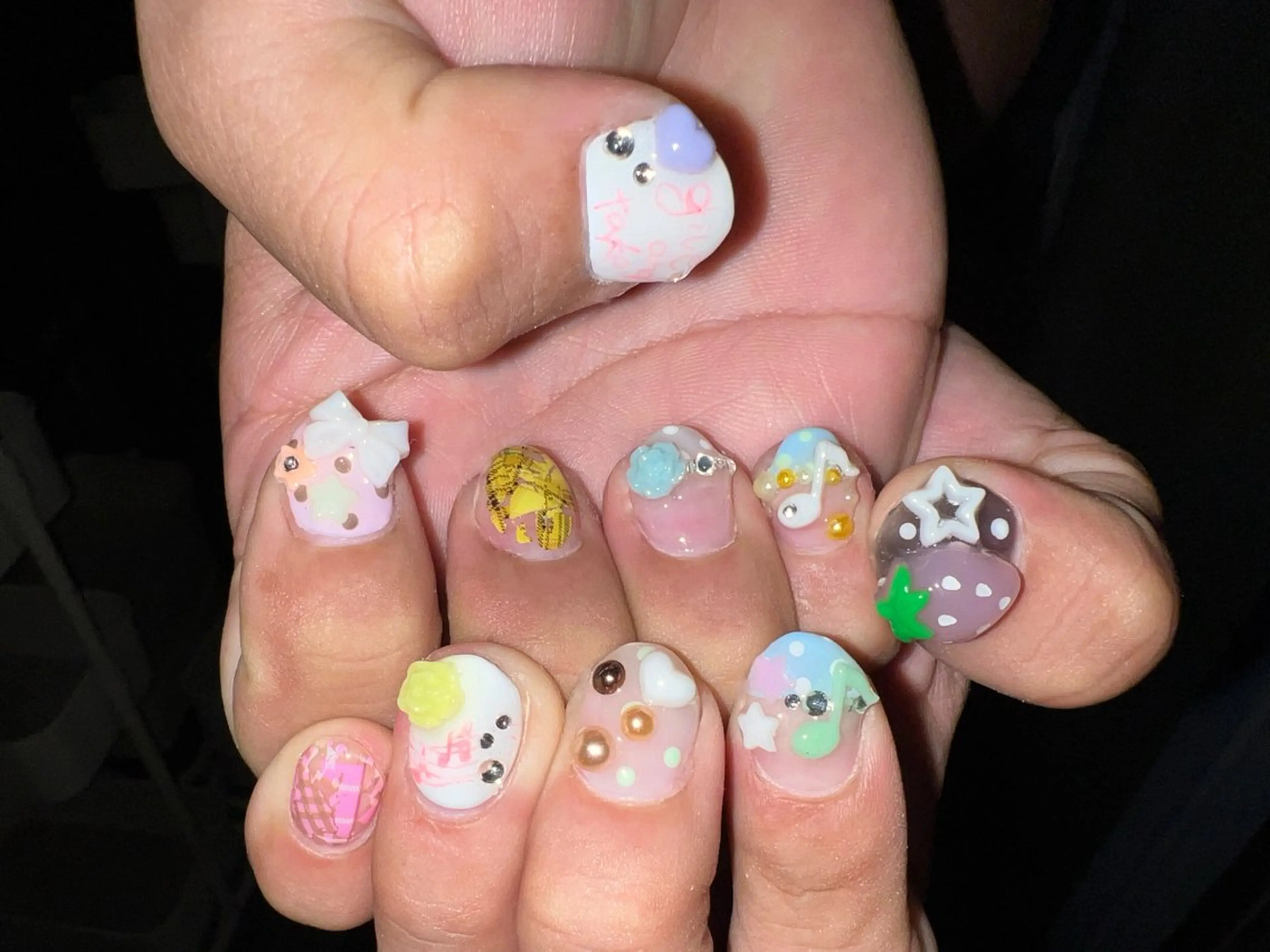 ネイル chobits 🐾yuukaのネイルデザイン