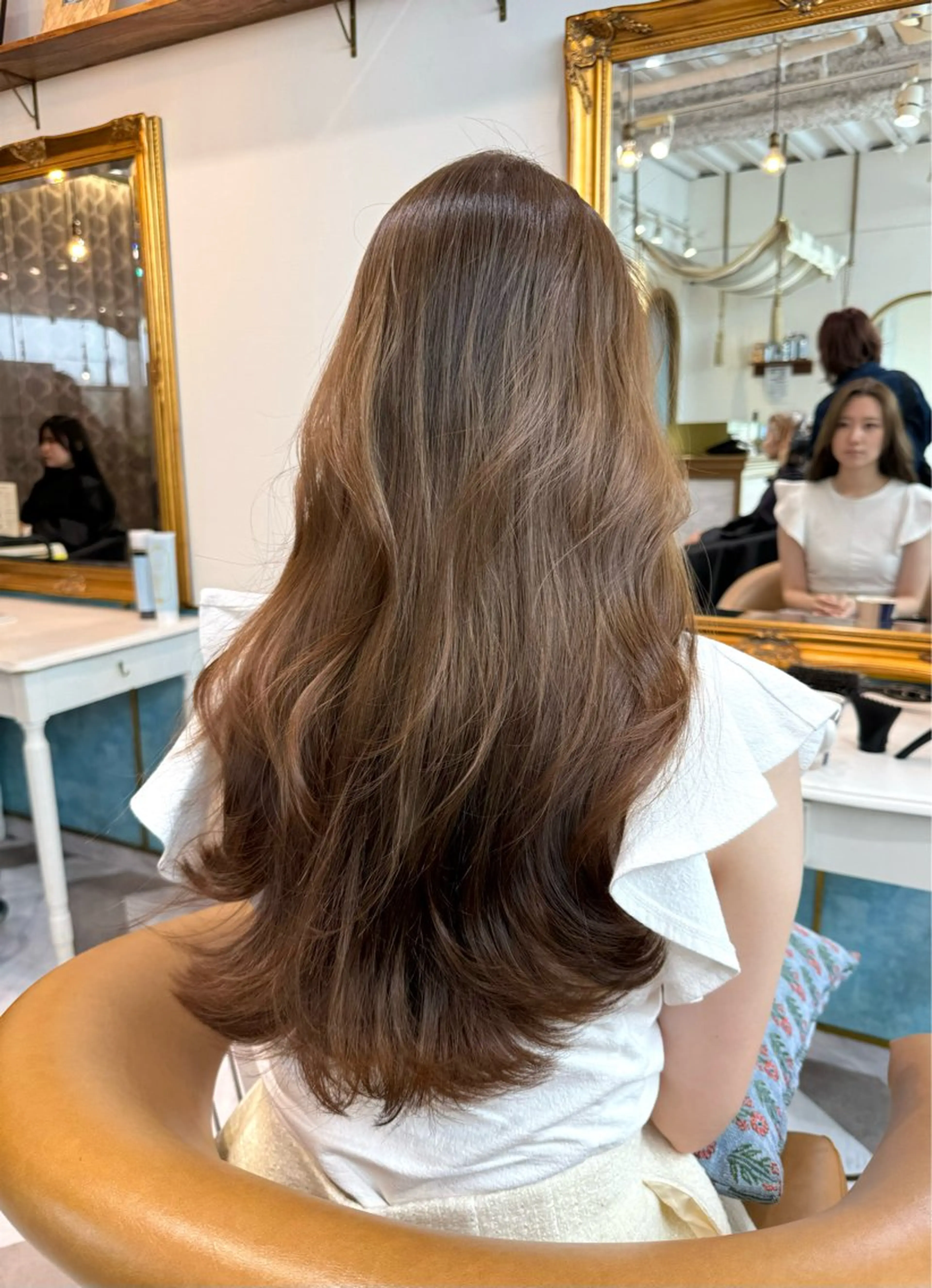 ロング カラー カット ヘアカラー トリートメント レイヤーカット /透明感カラー西田のヘアスタイル