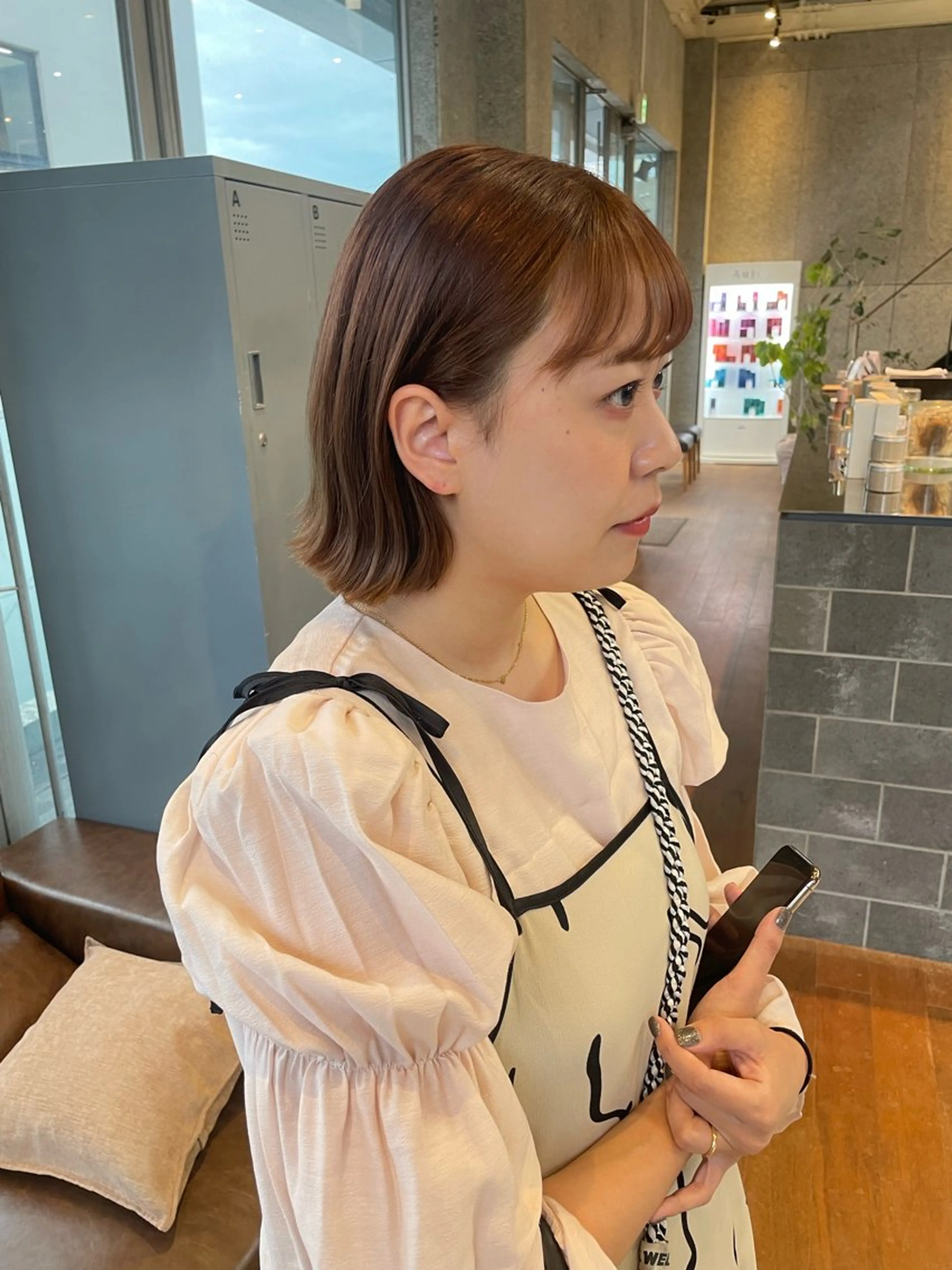 ショート カラー ヘアカラー トリートメント 🍋髪質改善× 透明感カラー ジュリのヘアスタイル