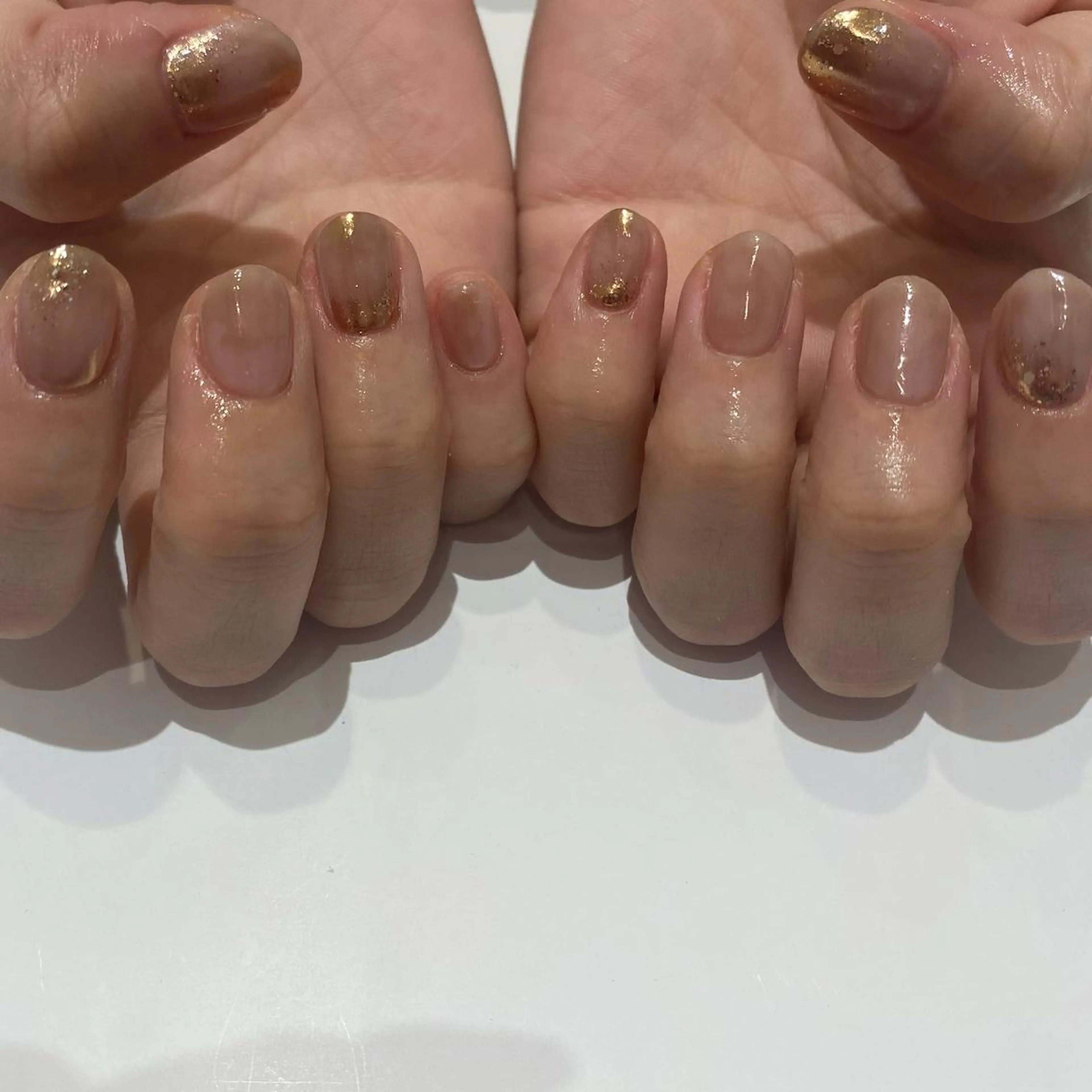 ネイル ニュアンスネイル ネイル&アイ　QUEEN&CRIMSON所属・眉WAX/ピーリング ホワイトニングの眉毛・アイブロウイメージ