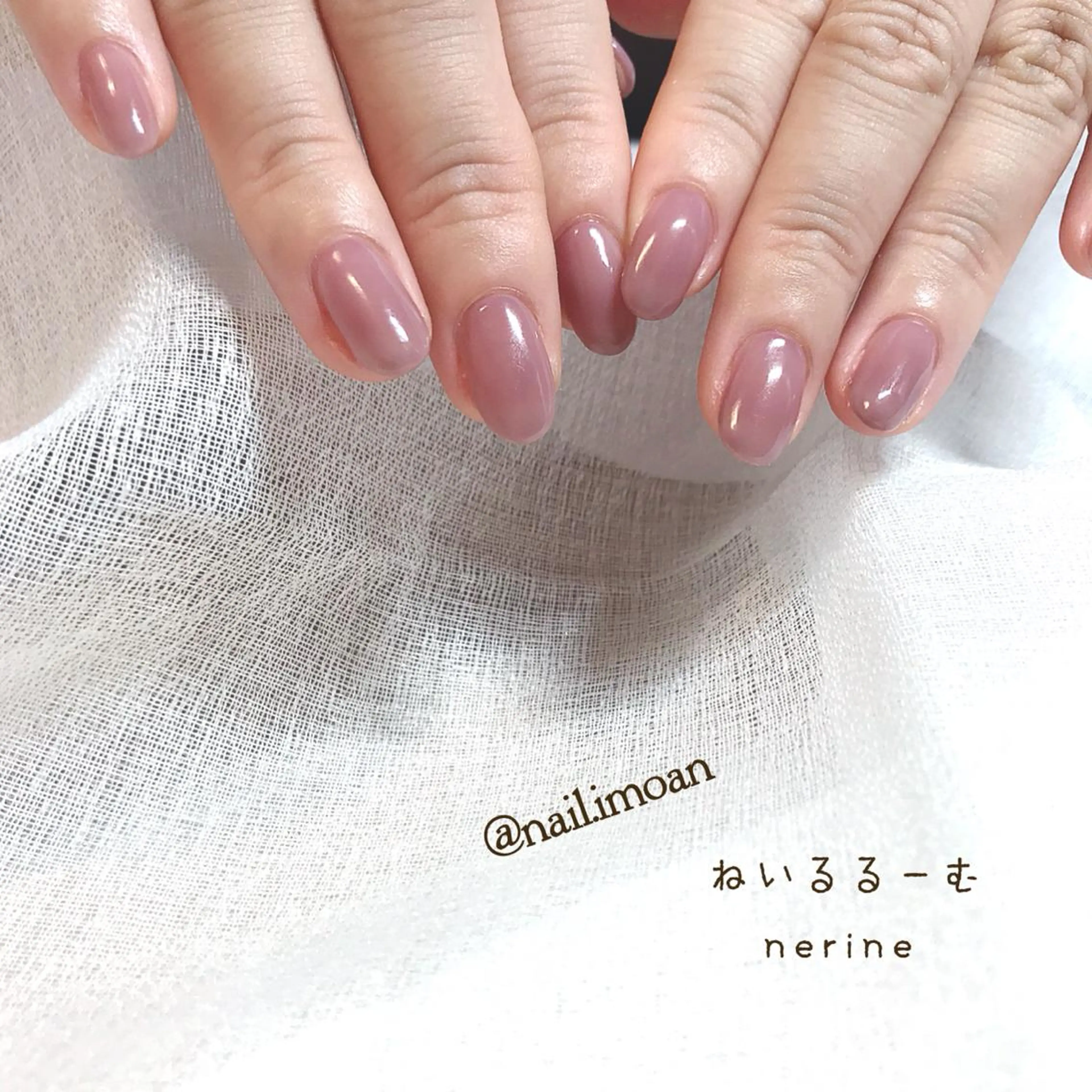 ネイル ジェルネイル NAILST Naomiのネイルデザイン