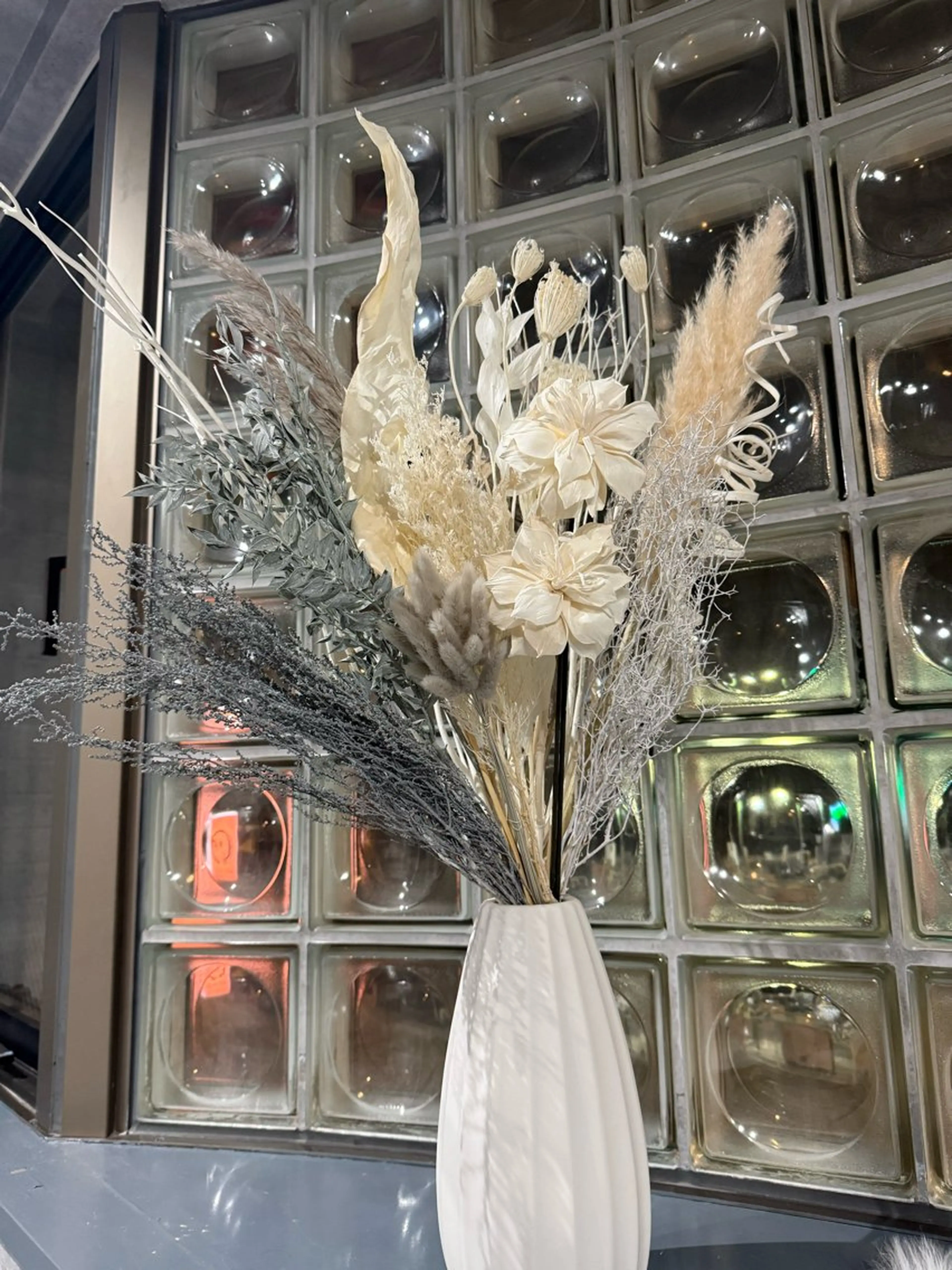 LUNOA  吉祥寺店のネイルデザイン