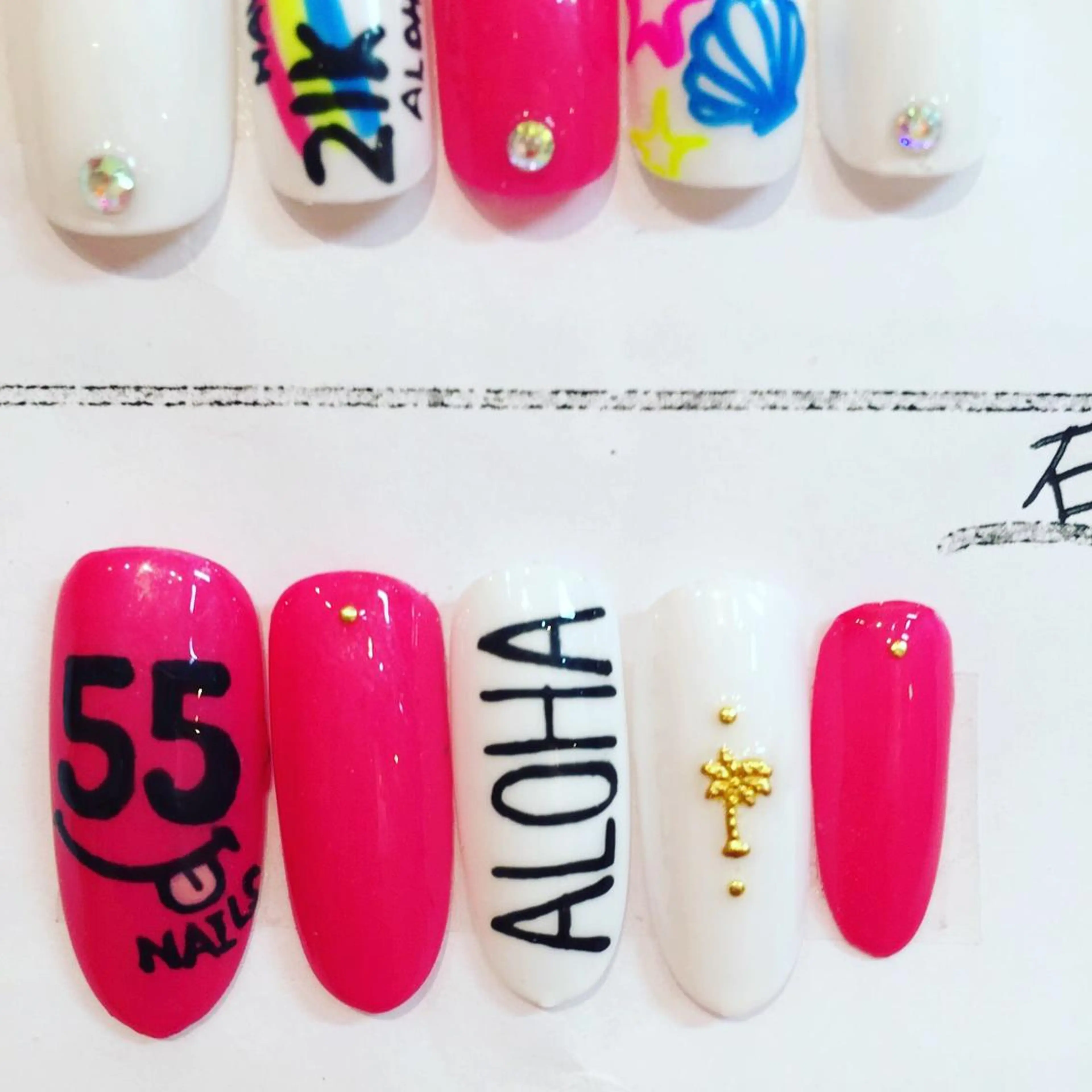 セミロング カラー パーマ ヘアアレンジ メンズ キッズ ネイル マツエク・マツパ 付け放題 アートネイル フットネイル ジェルネイル 持ち込み NAILSGOGO shibuyaのネイルデザイン